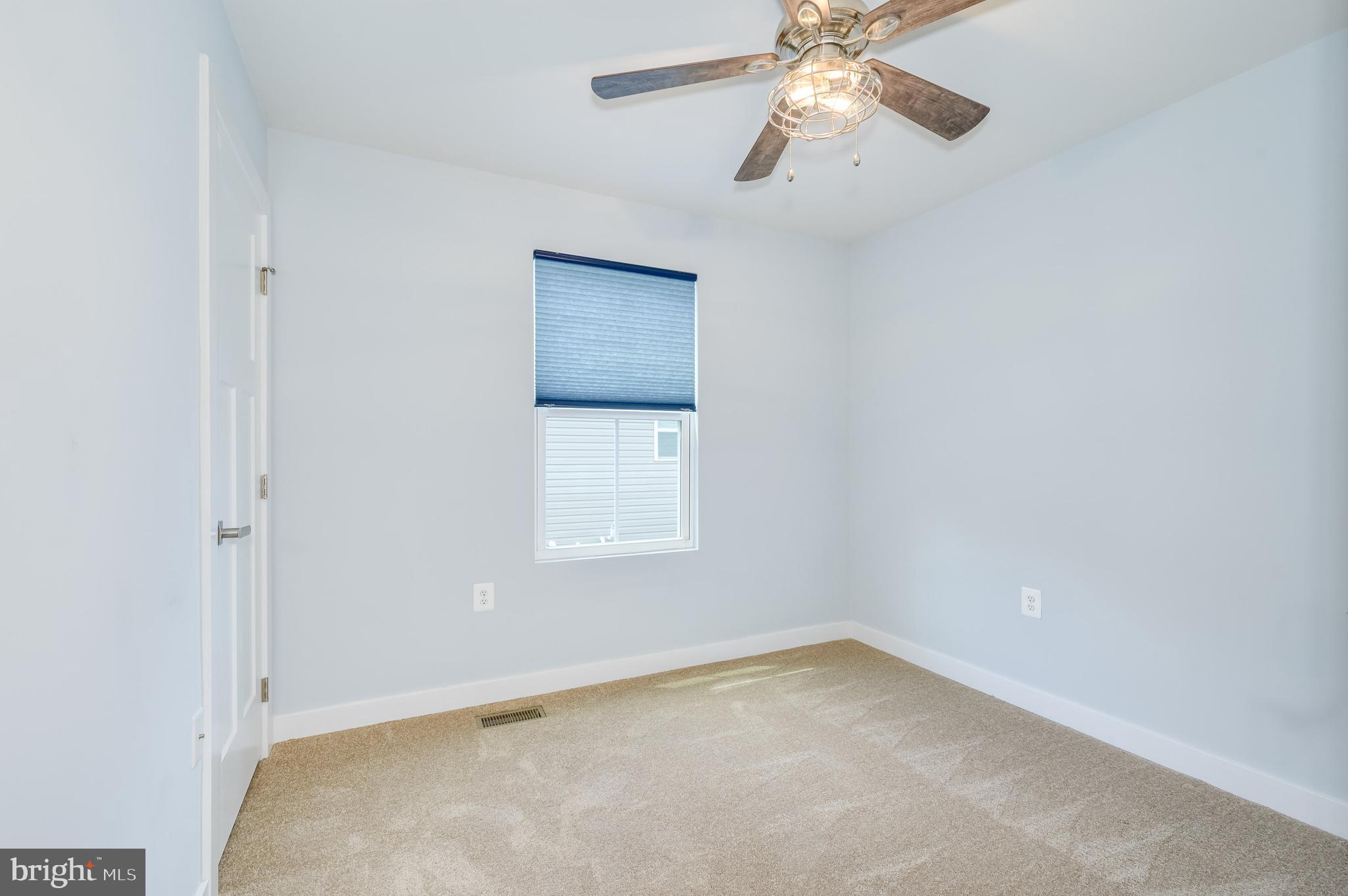 THE LAKES AT MARTINSBURG - Residential