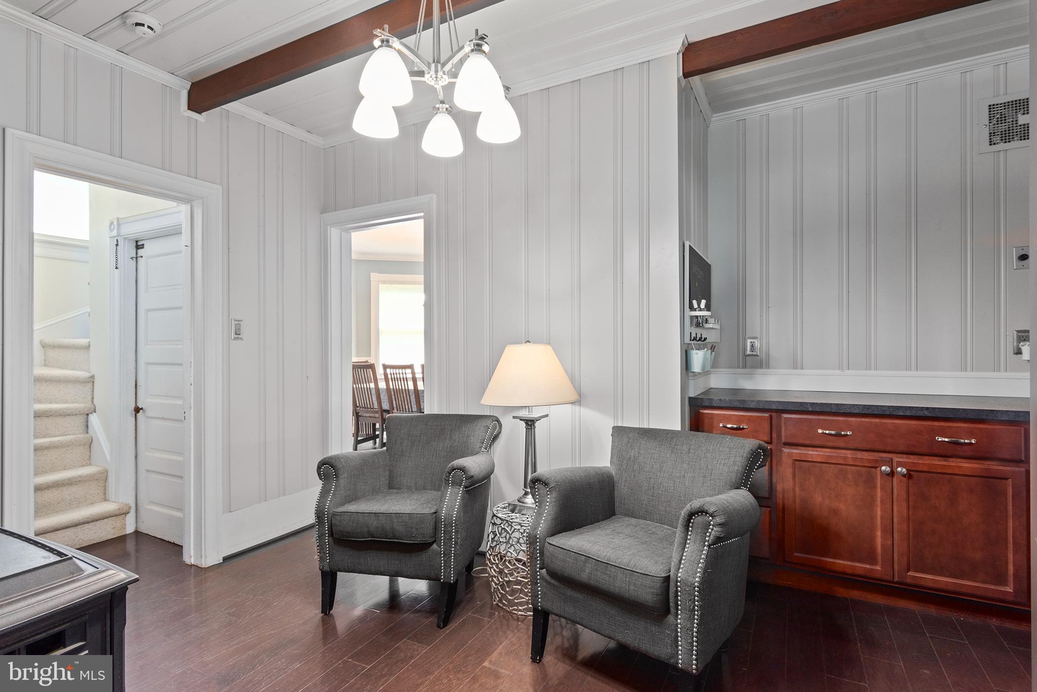 PERRYVILLE - Residential