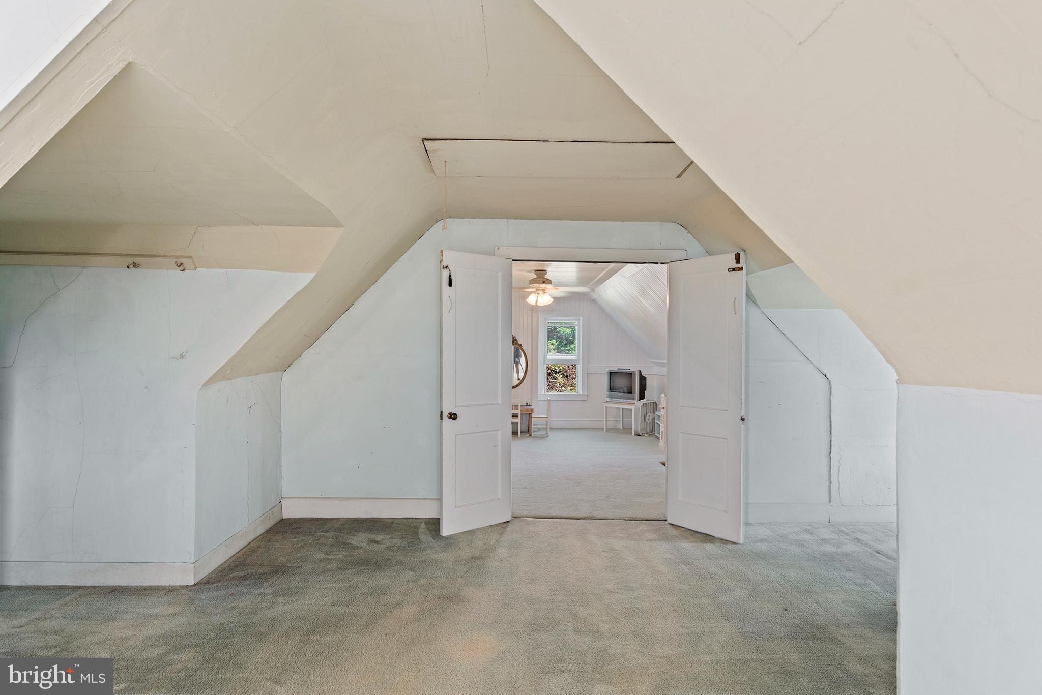 PERRYVILLE - Residential