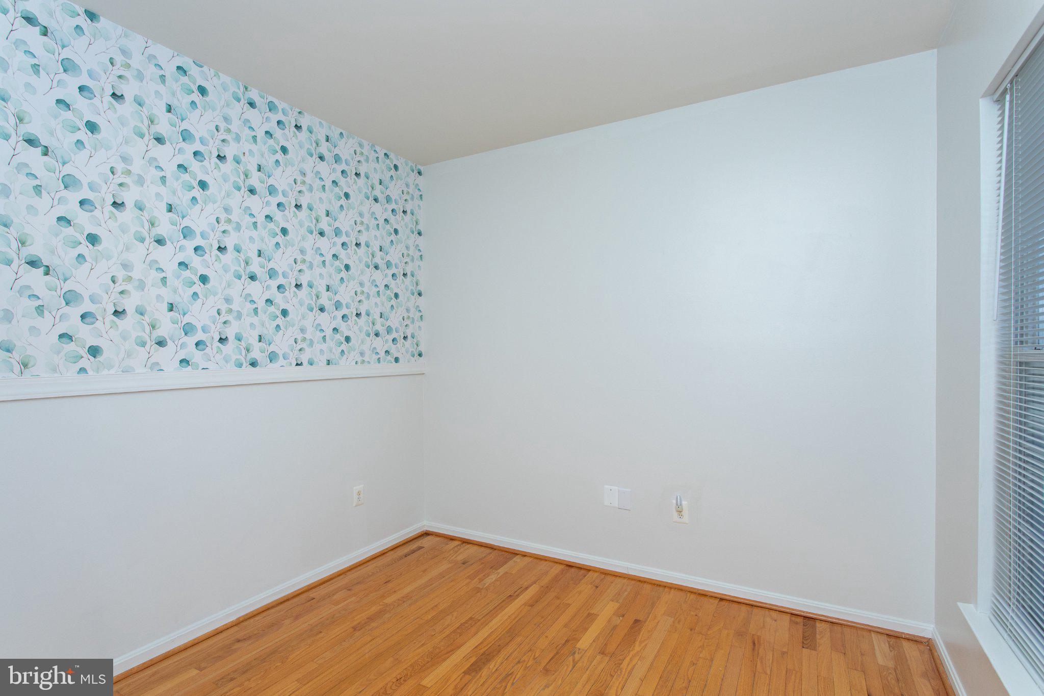 2518 GOLDENROD COURT