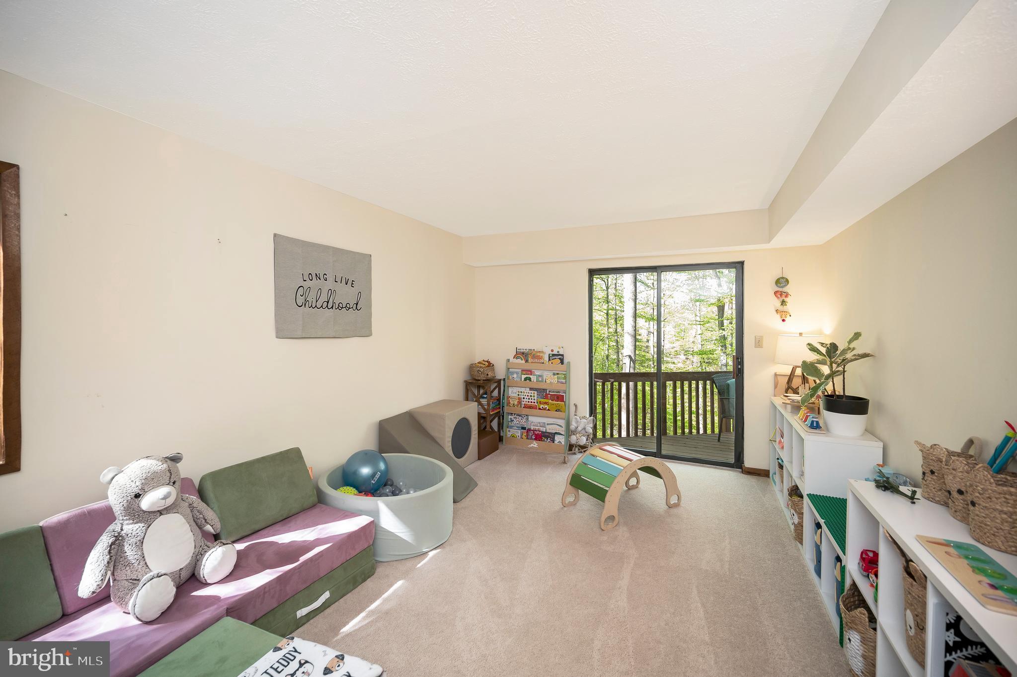 OCCOQUAN FOREST - Residential