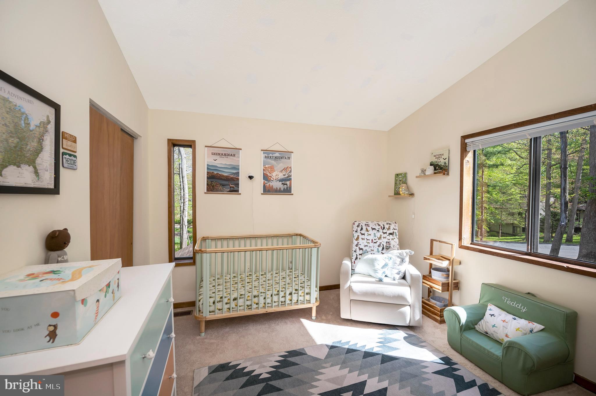 OCCOQUAN FOREST - Residential