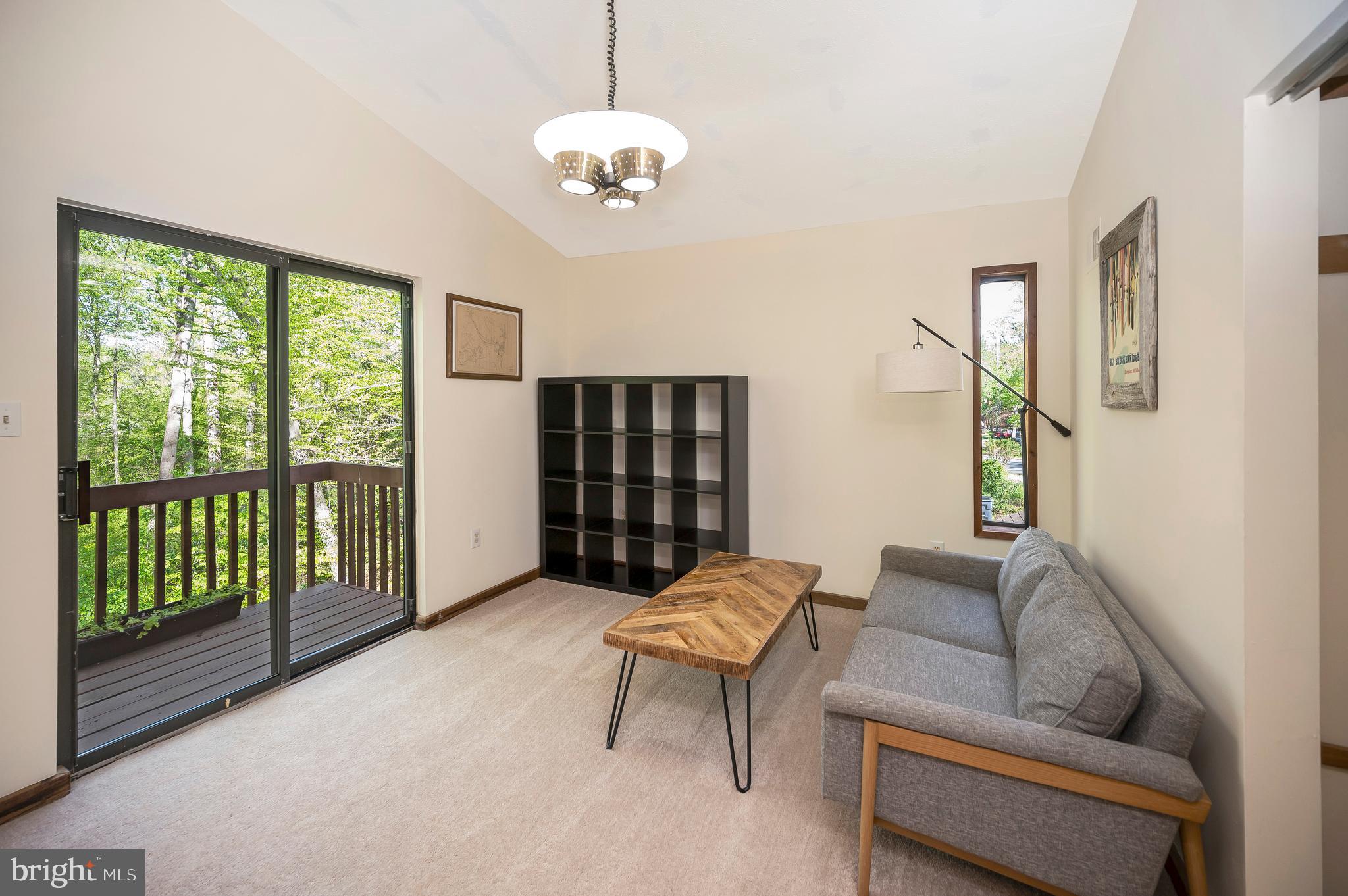 OCCOQUAN FOREST - Residential