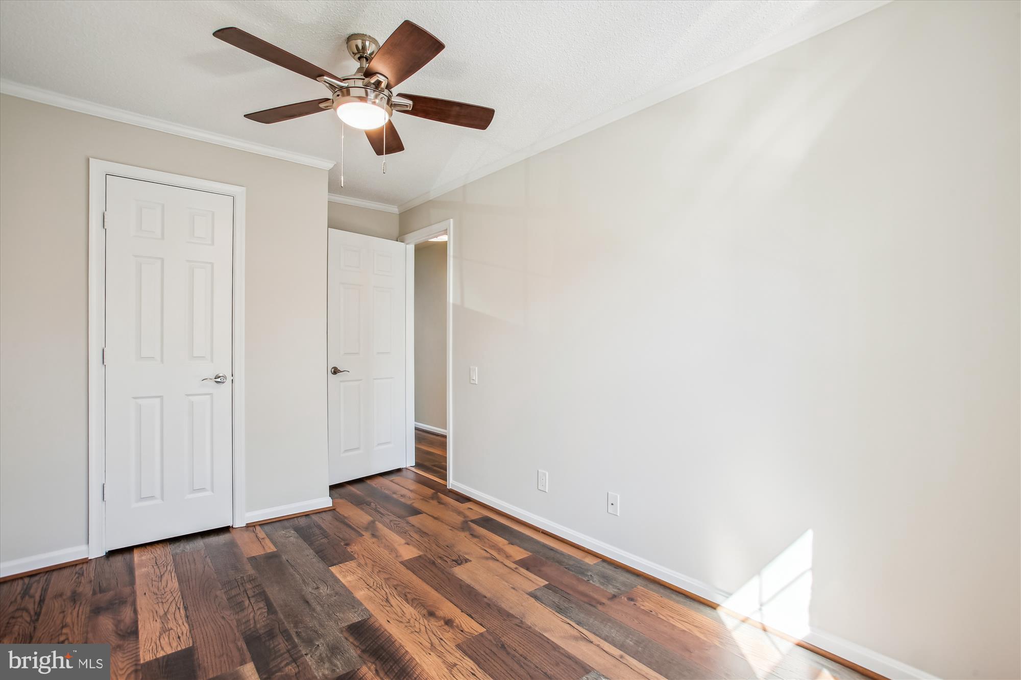 PENDERBROOK - Residential