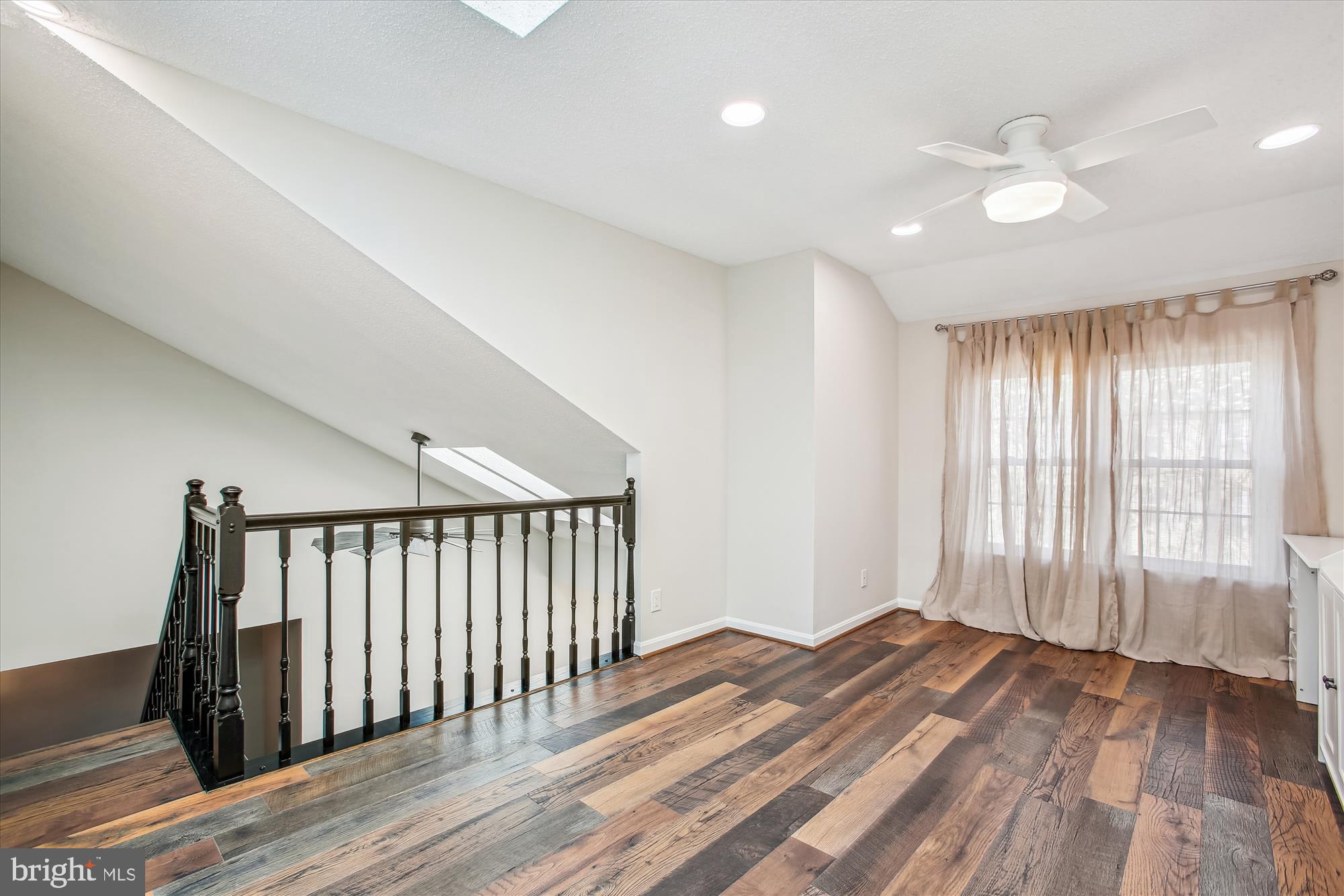 PENDERBROOK - Residential