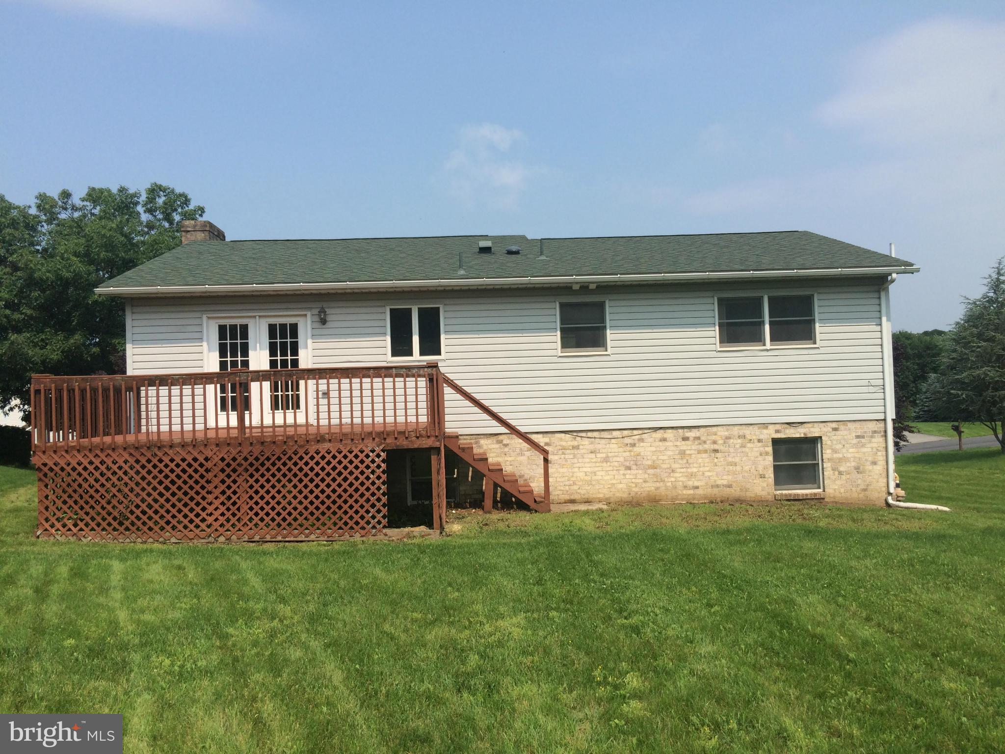 LAURICH HILLS - Residential