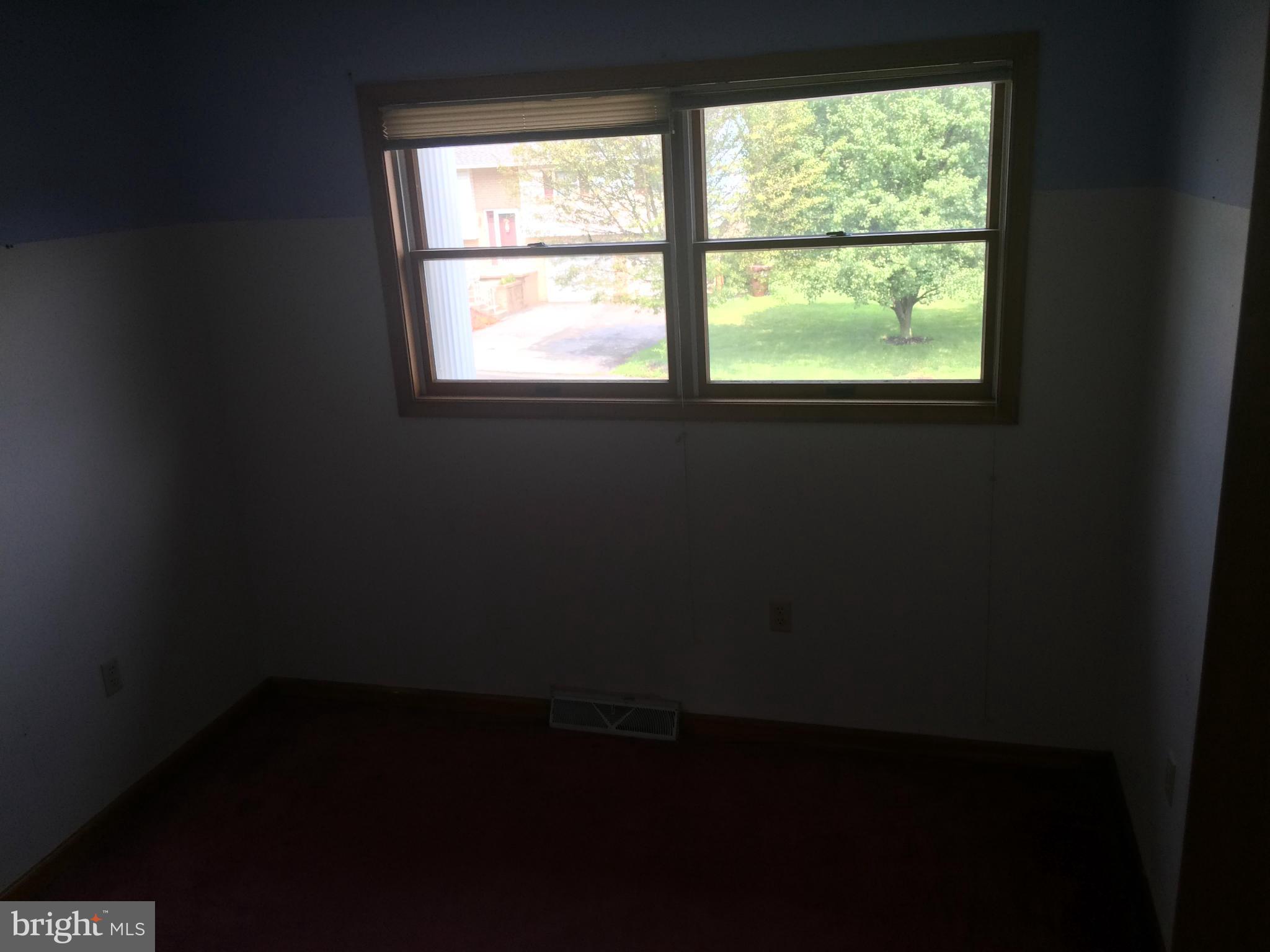 LAURICH HILLS - Residential