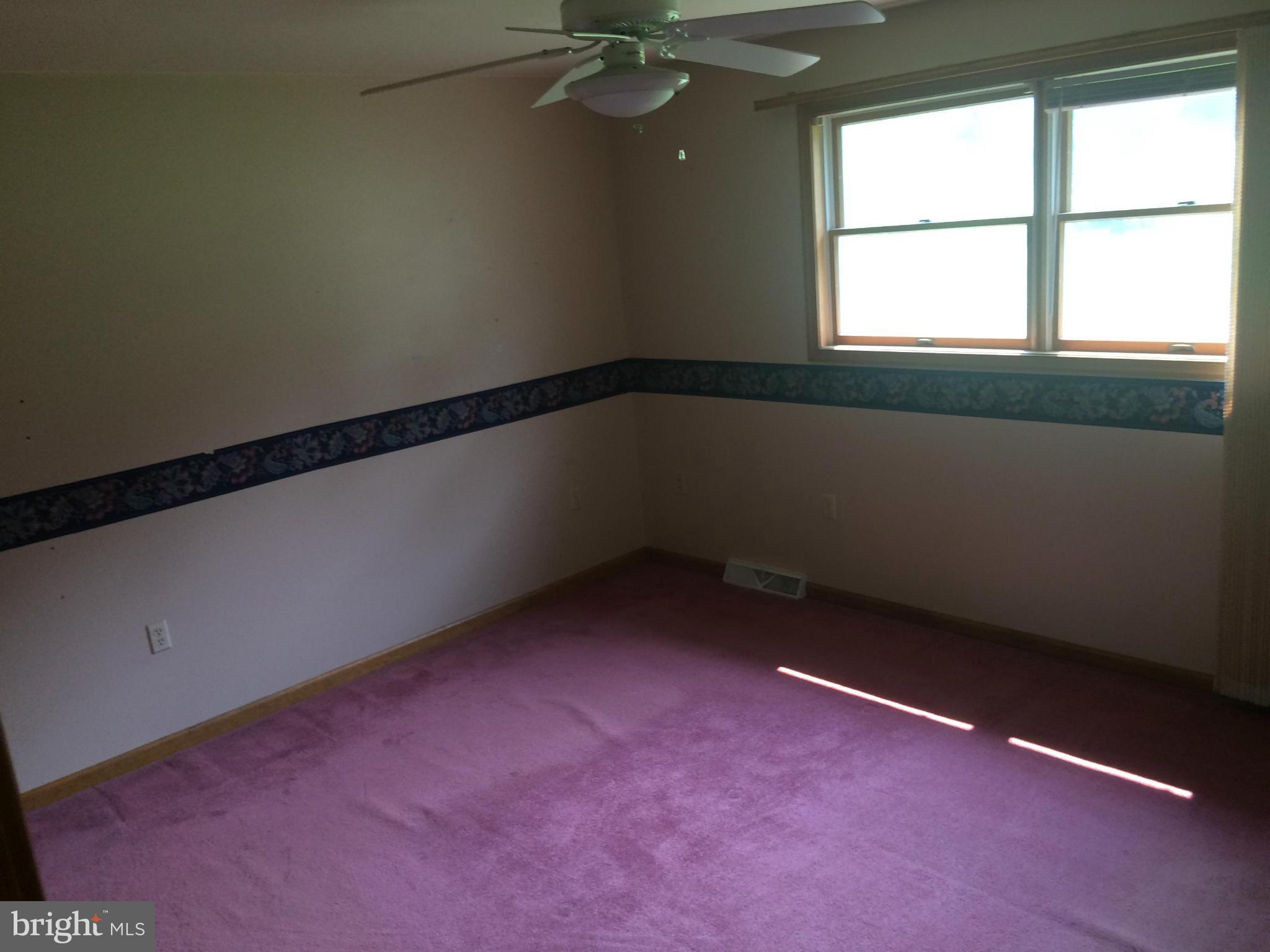 LAURICH HILLS - Residential