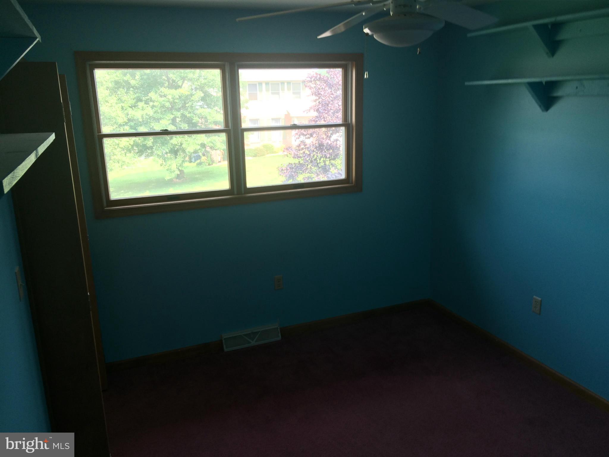 LAURICH HILLS - Residential