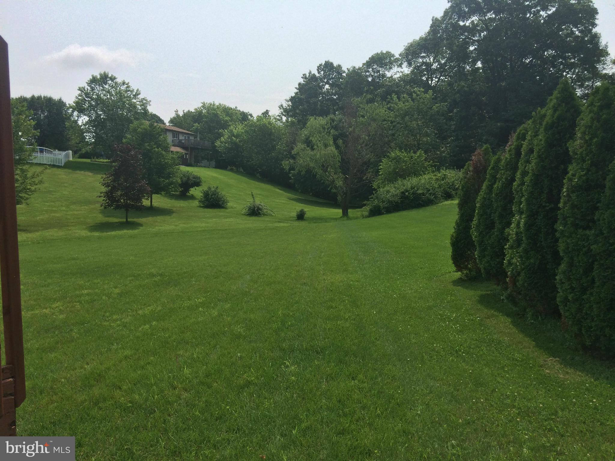 LAURICH HILLS - Residential