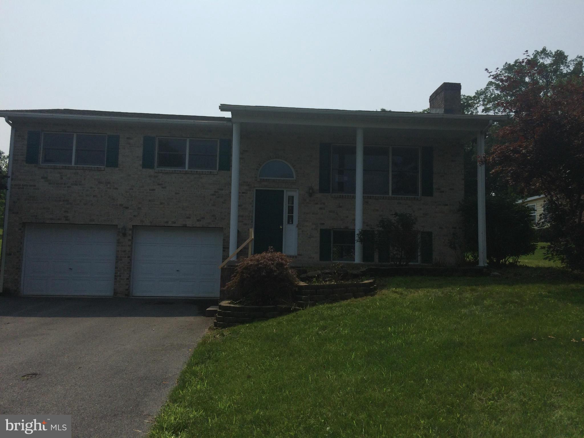 LAURICH HILLS - Residential