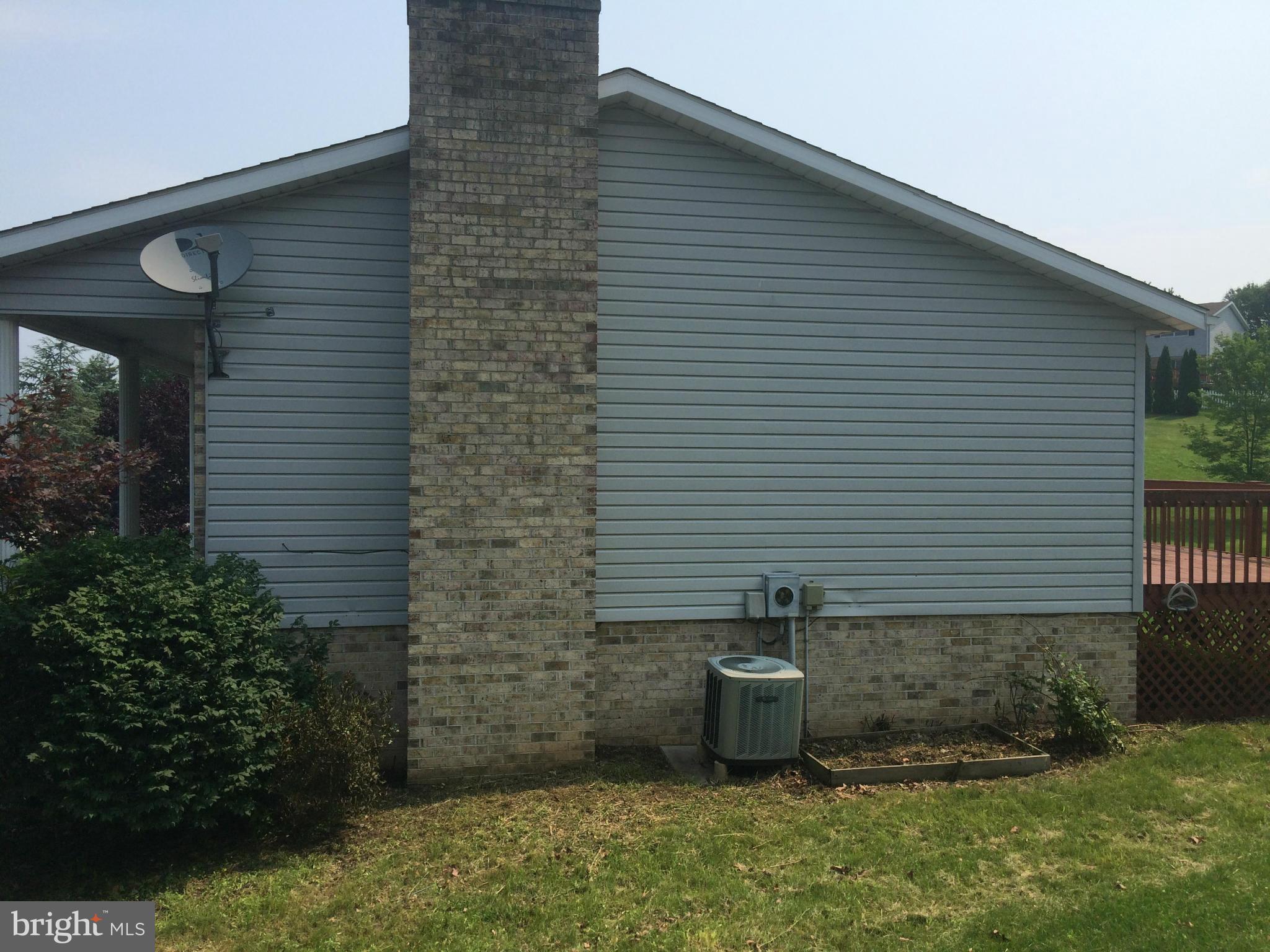 LAURICH HILLS - Residential