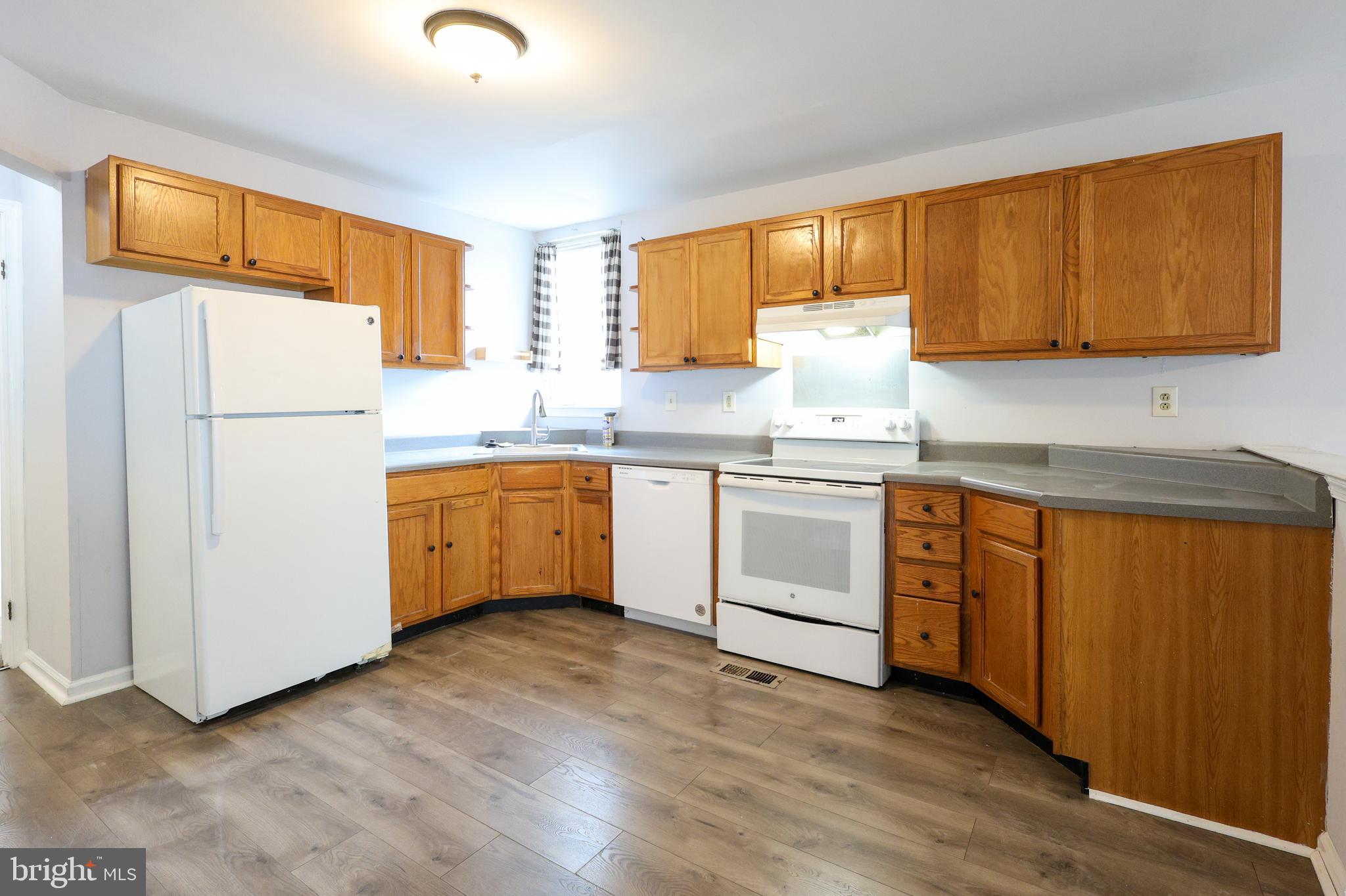 CONSHOHOCKEN - Residential Lease