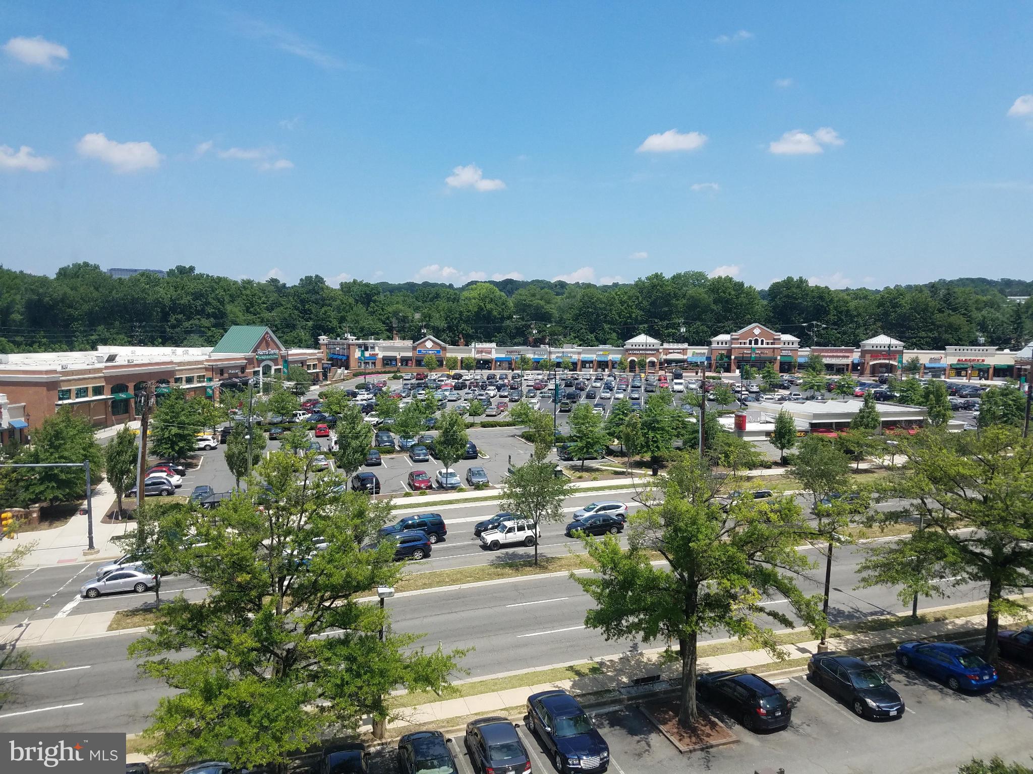 FORTY SIX HUNDRED - Residential Lease