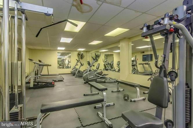 FORTY SIX HUNDRED - Residential Lease