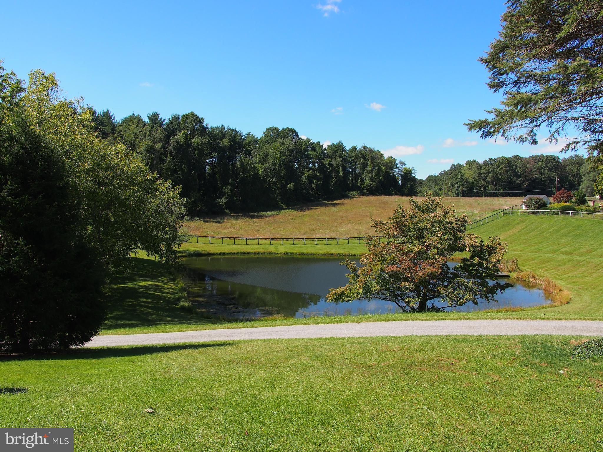 FLICKERWOOD - Residential