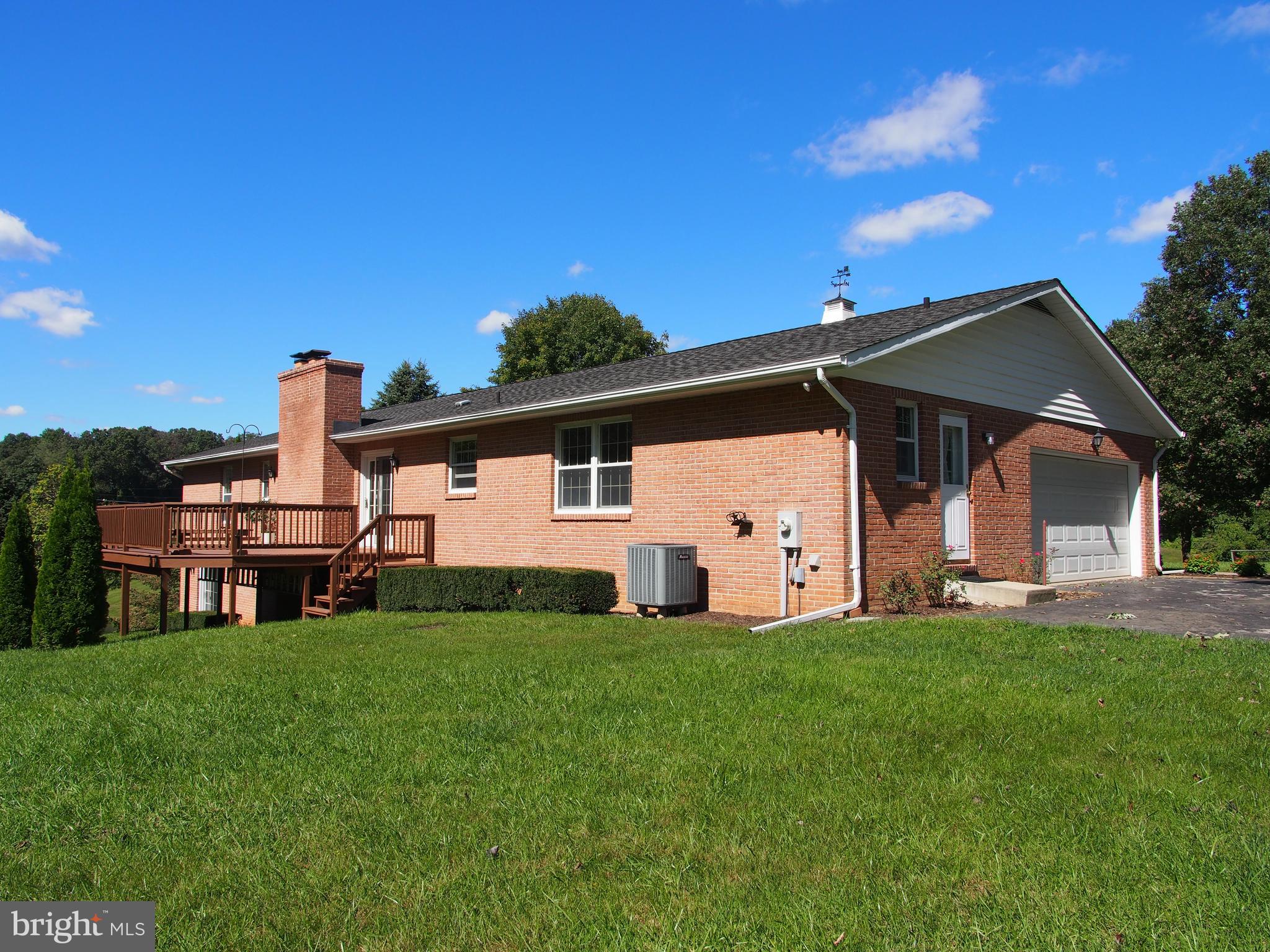 FLICKERWOOD - Residential