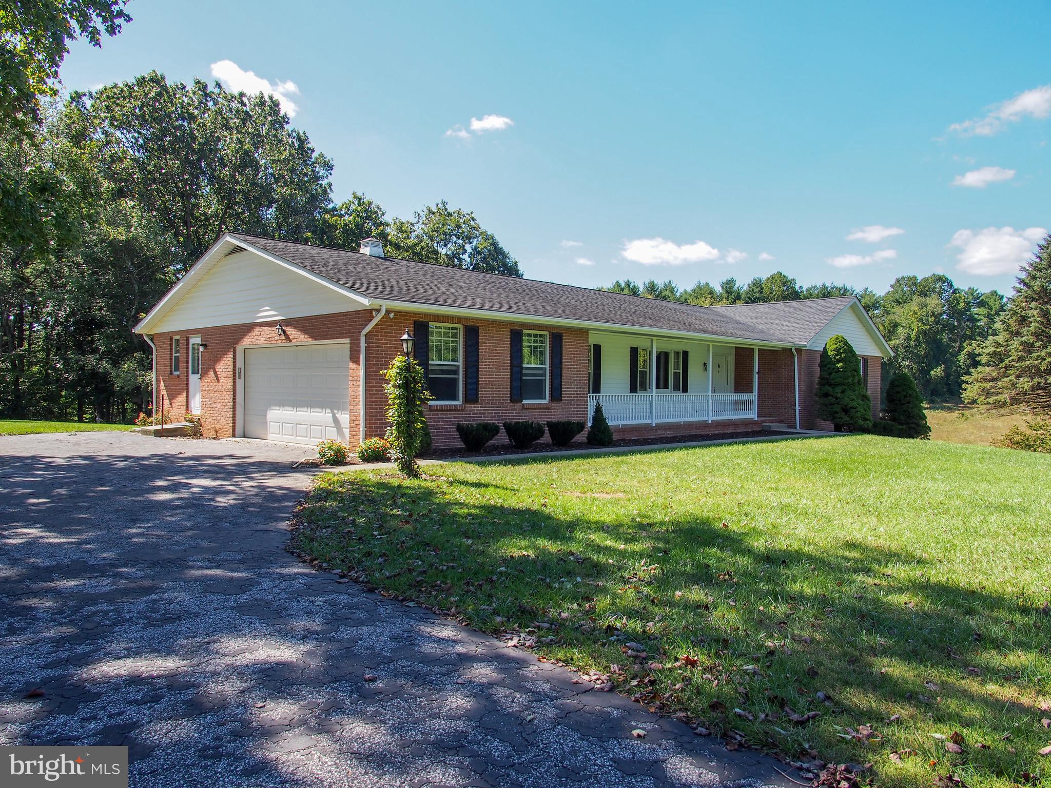 FLICKERWOOD - Residential