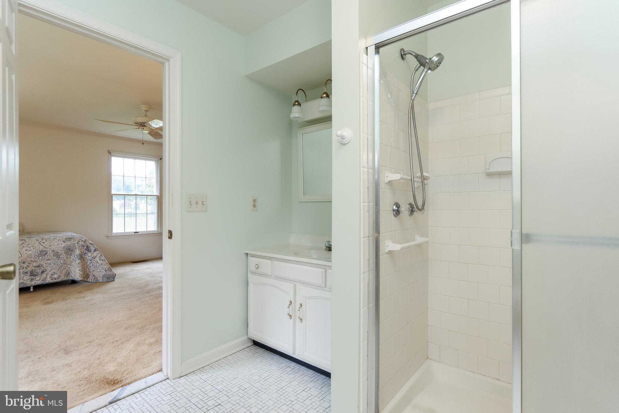 FLICKERWOOD - Residential