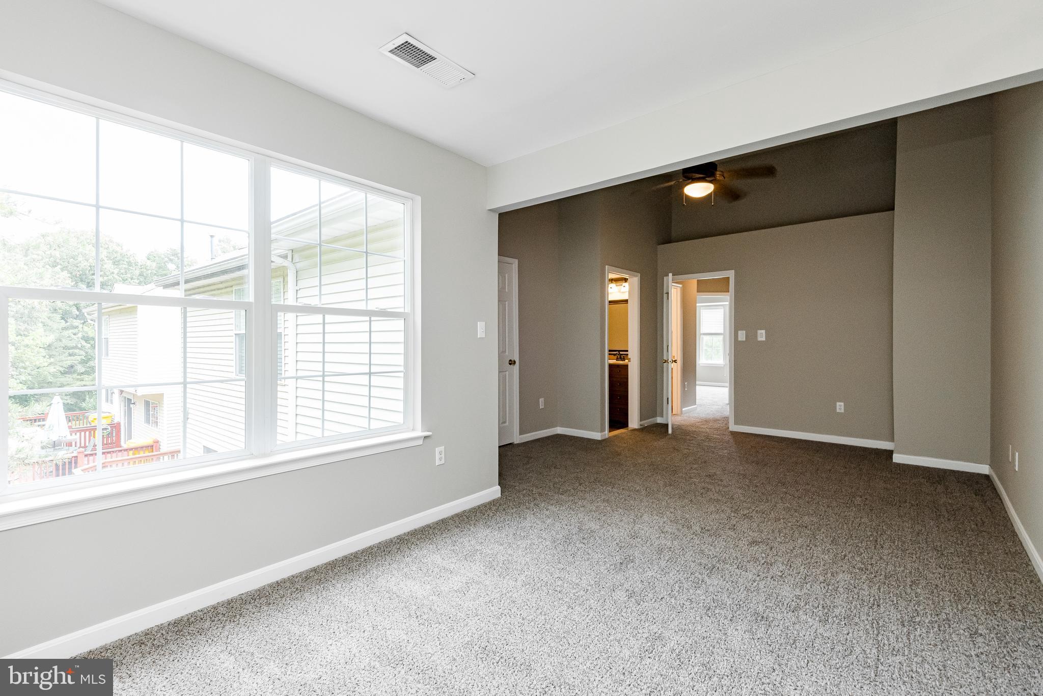 SEVEN OAKS - Residential