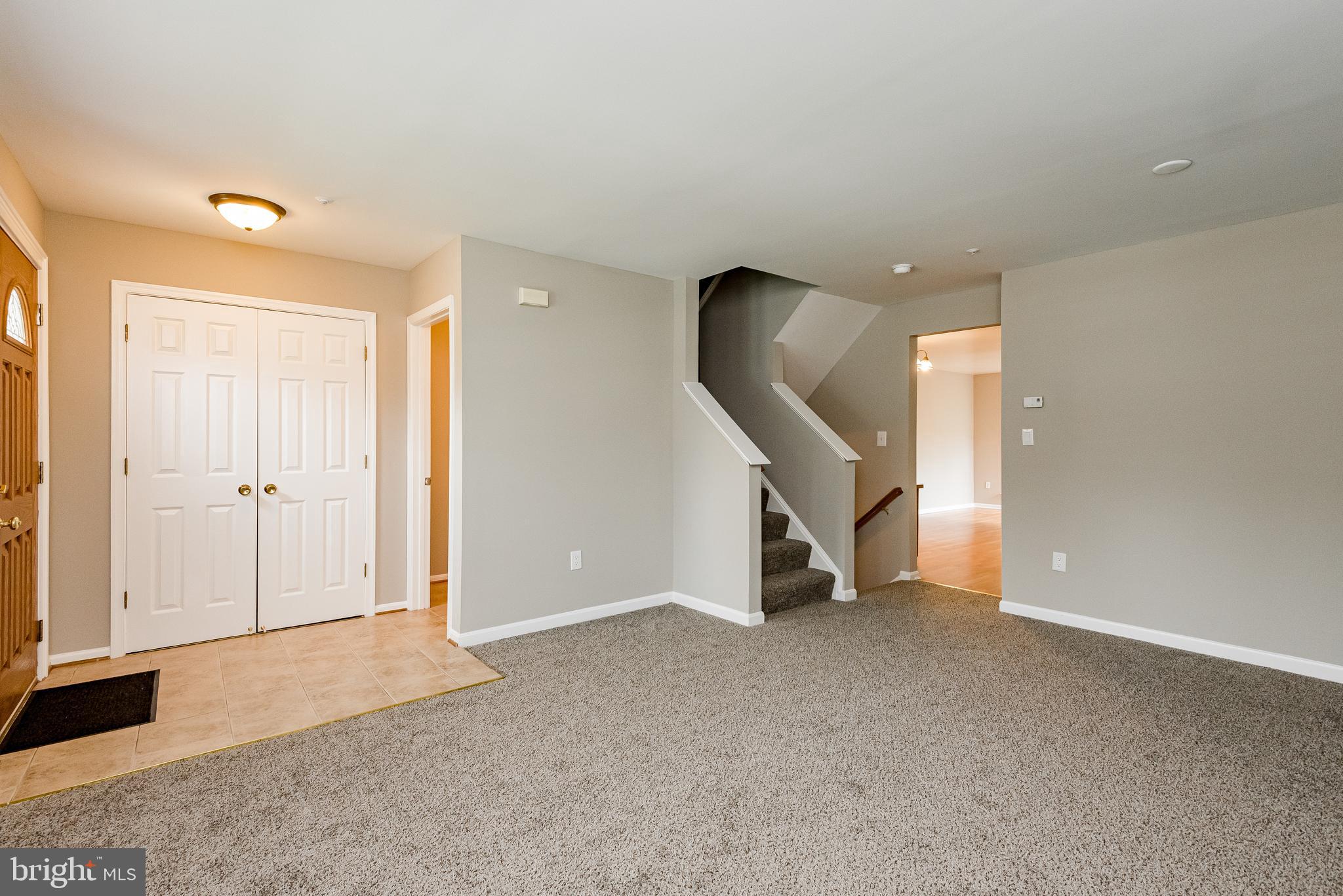 SEVEN OAKS - Residential