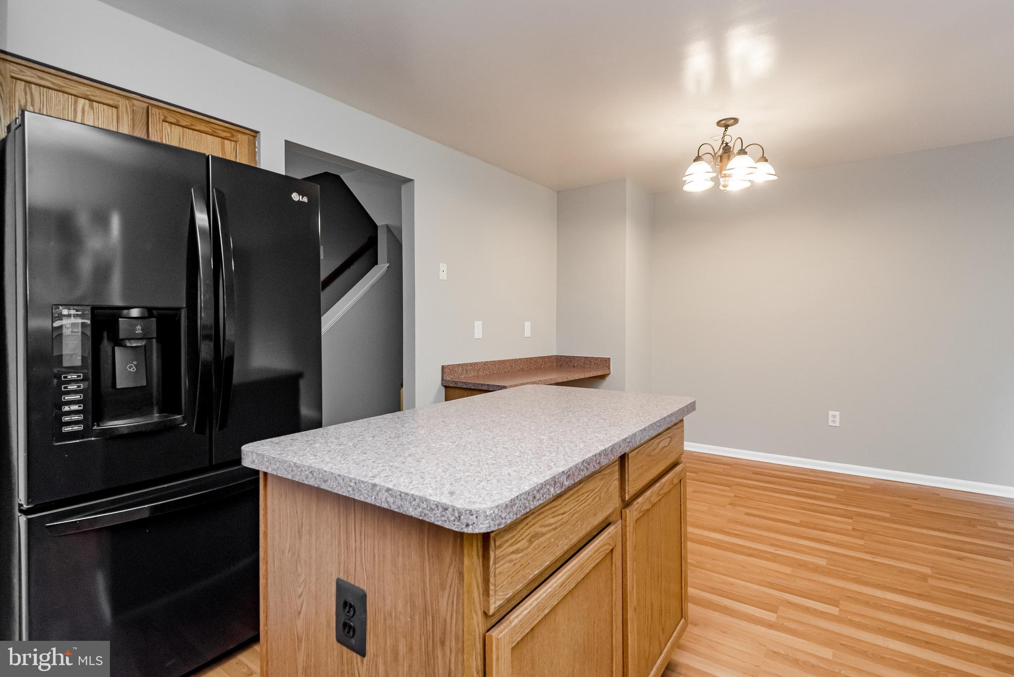 SEVEN OAKS - Residential