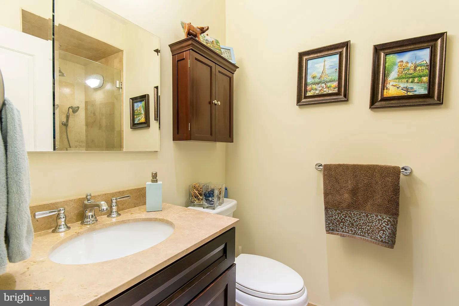 RITTENHOUSE SQUARE - Residential Lease