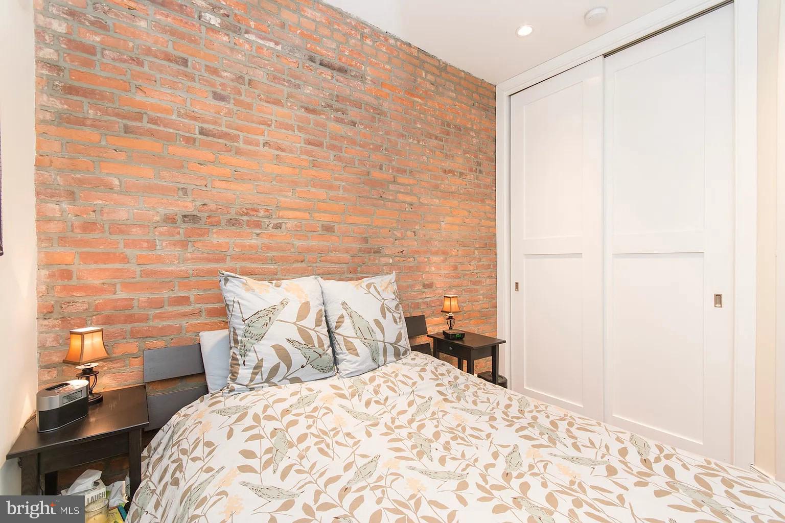 RITTENHOUSE SQUARE - Residential Lease