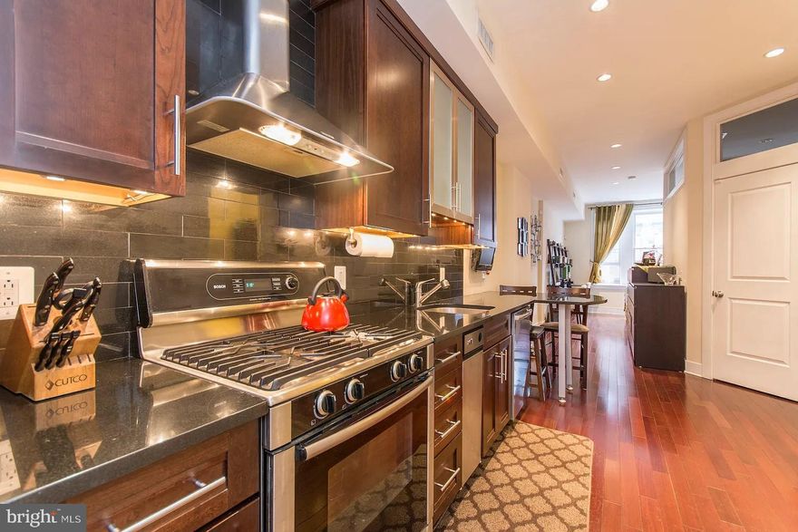 *Available 6/1*

Don't miss this beautiful 1 bed, 1 bath condo located in the fabulous Rittenhouse LaRoque condominiums. It offers plenty of contemporary finishes, central a/c, hardwood flooring, and tons of natural lighting. Upon entering you will be greeted by the beautifully modern kitchen, which is equipped with granite countertops, Bosch stainless-steel appliances and a handy trash compactor! The full bathroom is easily accessible via the kitchen as well as the in unit laundry machines. Down the hall sits the spacious living area which includes a ceiling fan and huge windows. The bedroom can be accessed here as well and features a gorgeous exposed brick accent wall as well as ample closet storage.

Lease Terms: Generally, 1st month, and 1 month security deposit due at, or prior to, lease signing. Other terms may be required by Landlord such as last month’s rent upfront. $65 application fee per applicant. Tenants are responsible for: electricity, gas (if applicable), cable/internet and $10/mo technology fee. Water is a flat monthly fee of $60. Additional fees or requirements may be applicable for units with Homeowners or Condo Associations. Landlord Requirements: Applicants to make 3x the monthly rent in verifiable gross income, credit history to be considered, no evictions within the past 5 years, and must have a verifiable rental history with on-time rental payments. Exceptions to this criteria may exist under the law and will be considered. Cosigners will be considered.

*Cats and Small Dogs Permitted; $500 Refundable Pet Deposit + $25/month Pet Rent (Per Pet)