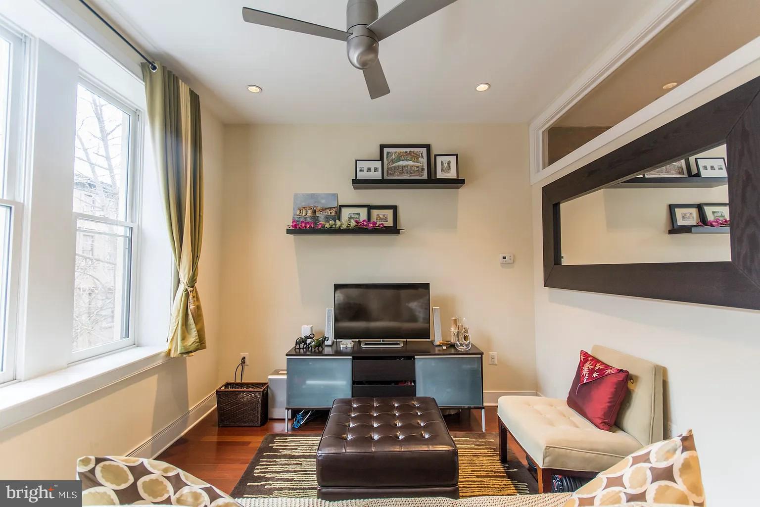 RITTENHOUSE SQUARE - Residential Lease