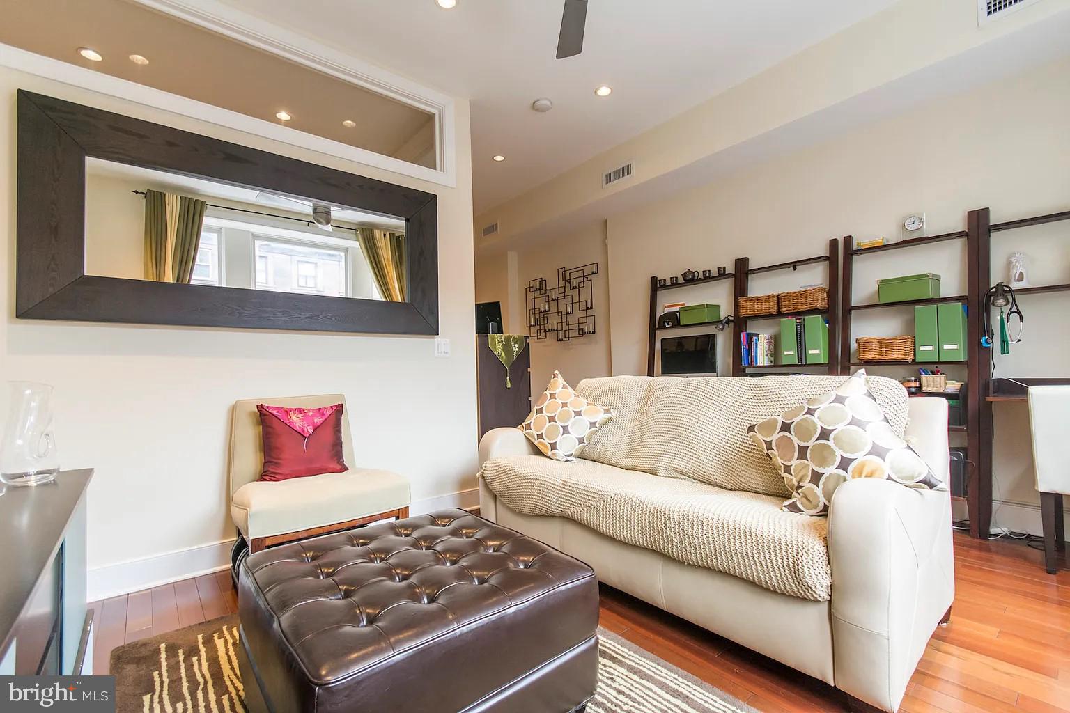 RITTENHOUSE SQUARE - Residential Lease