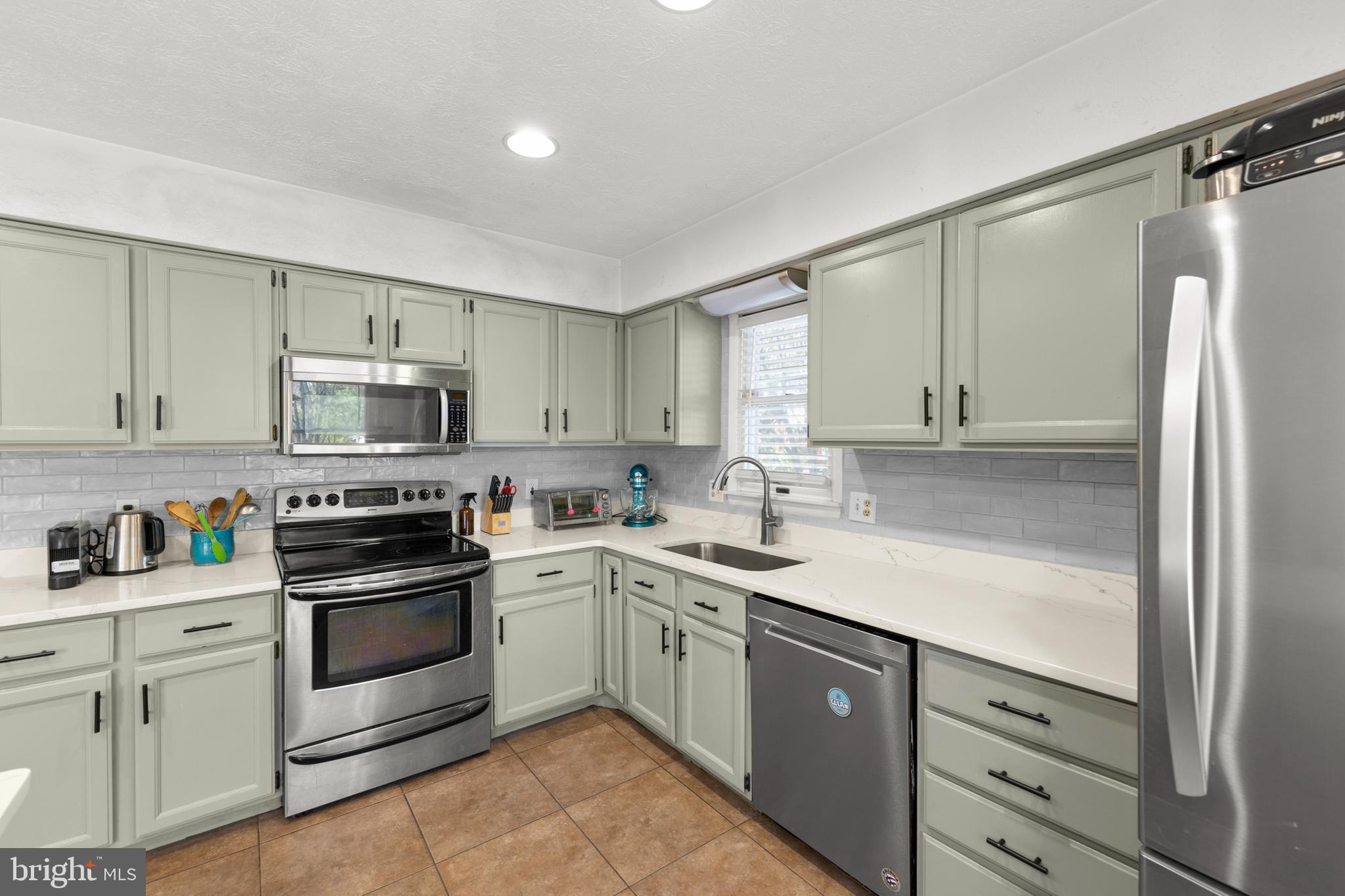 SHENANDOAH HILLS - Residential