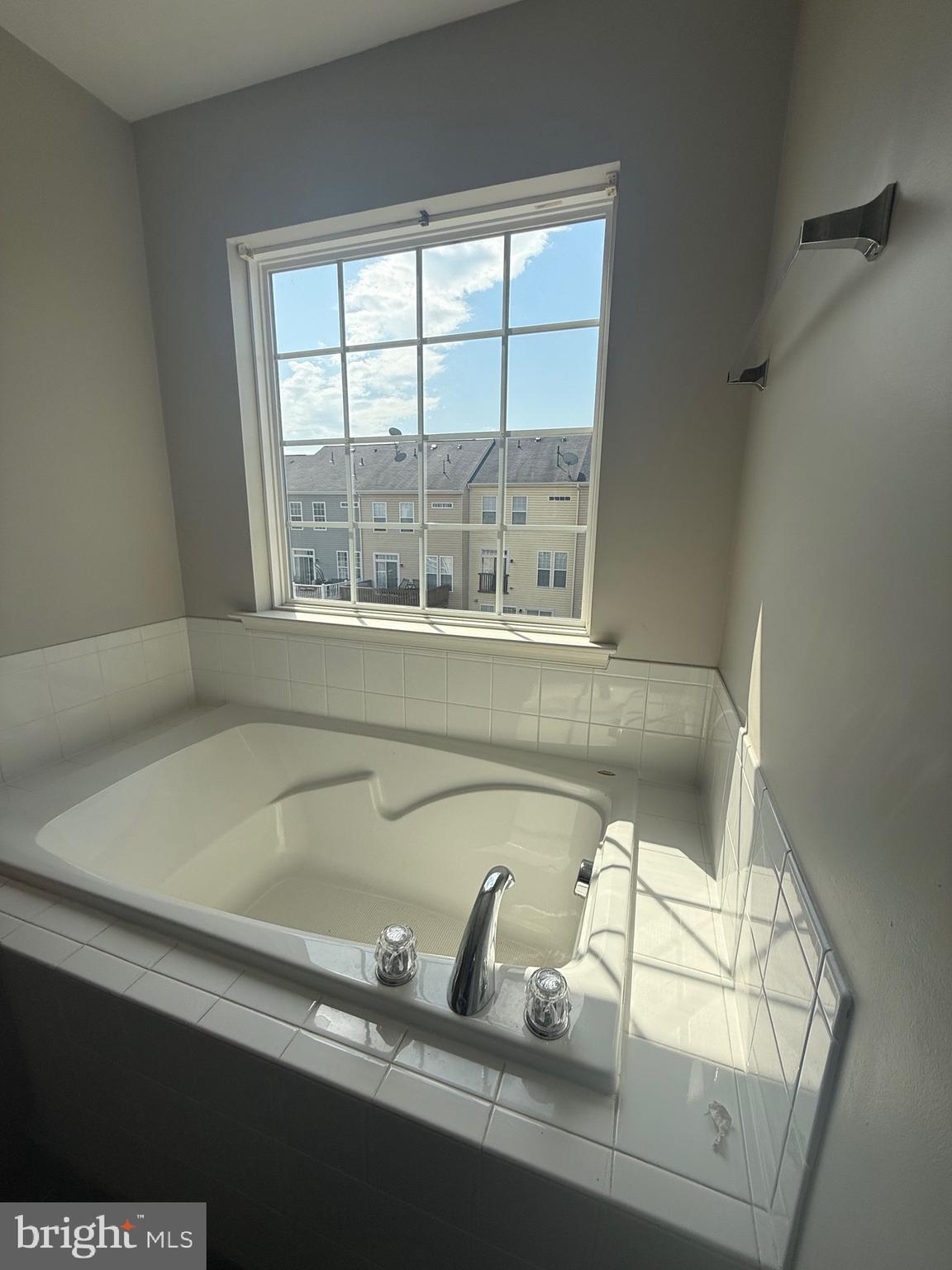 BERKELEY RIDGE - Residential Lease