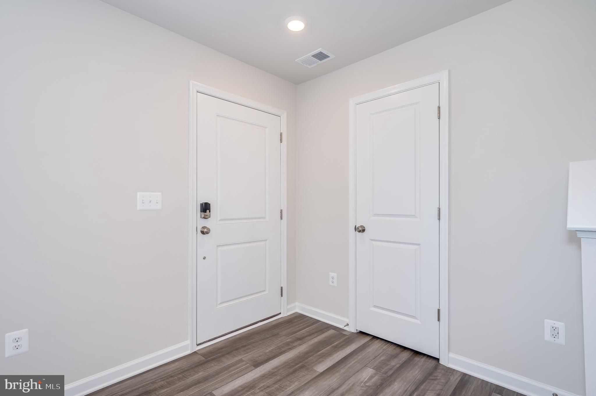 SHENANDOAH SPRINGS - Residential Lease