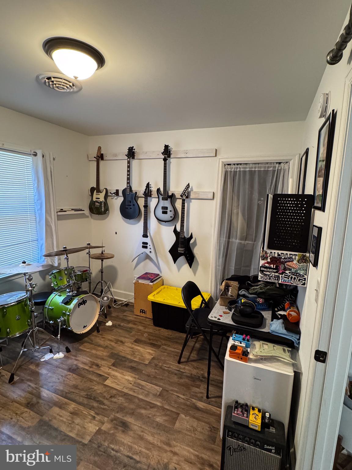 DENTON AREA - Residential