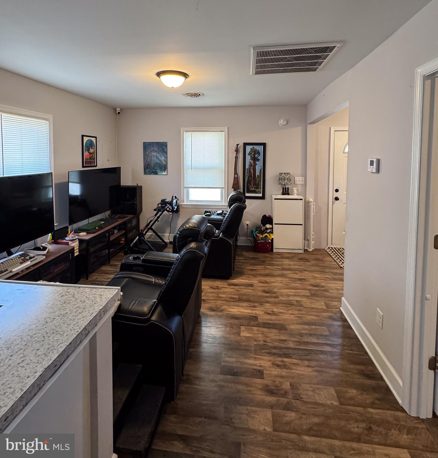DENTON AREA - Residential