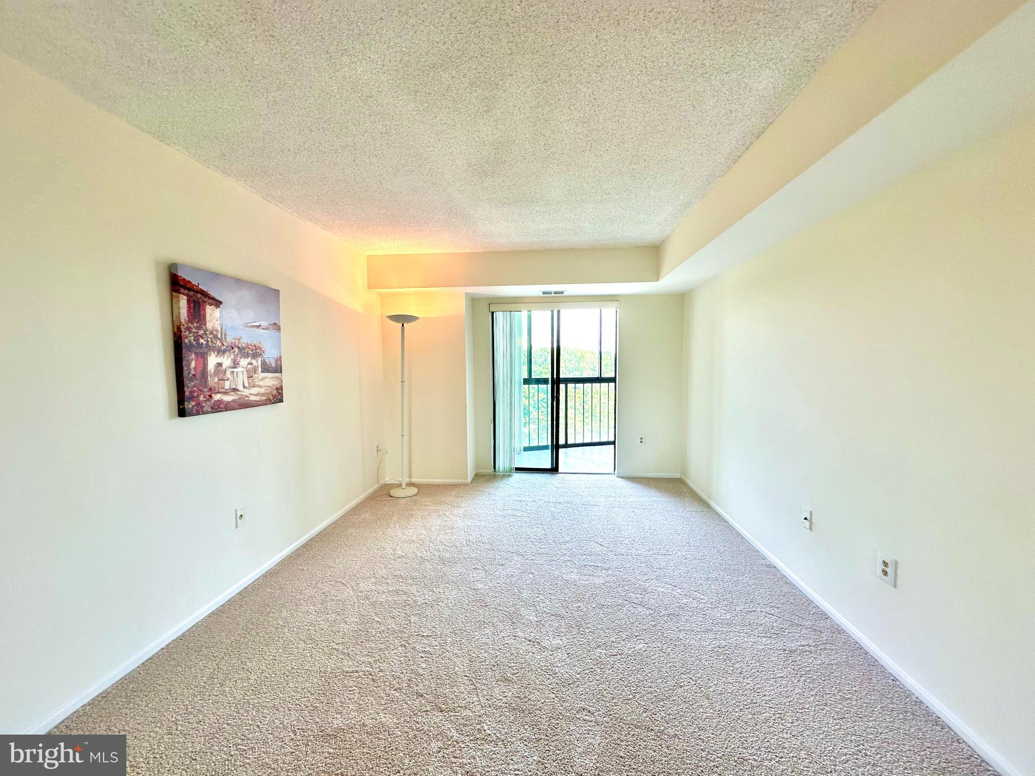 LEISURE WORLD - Residential