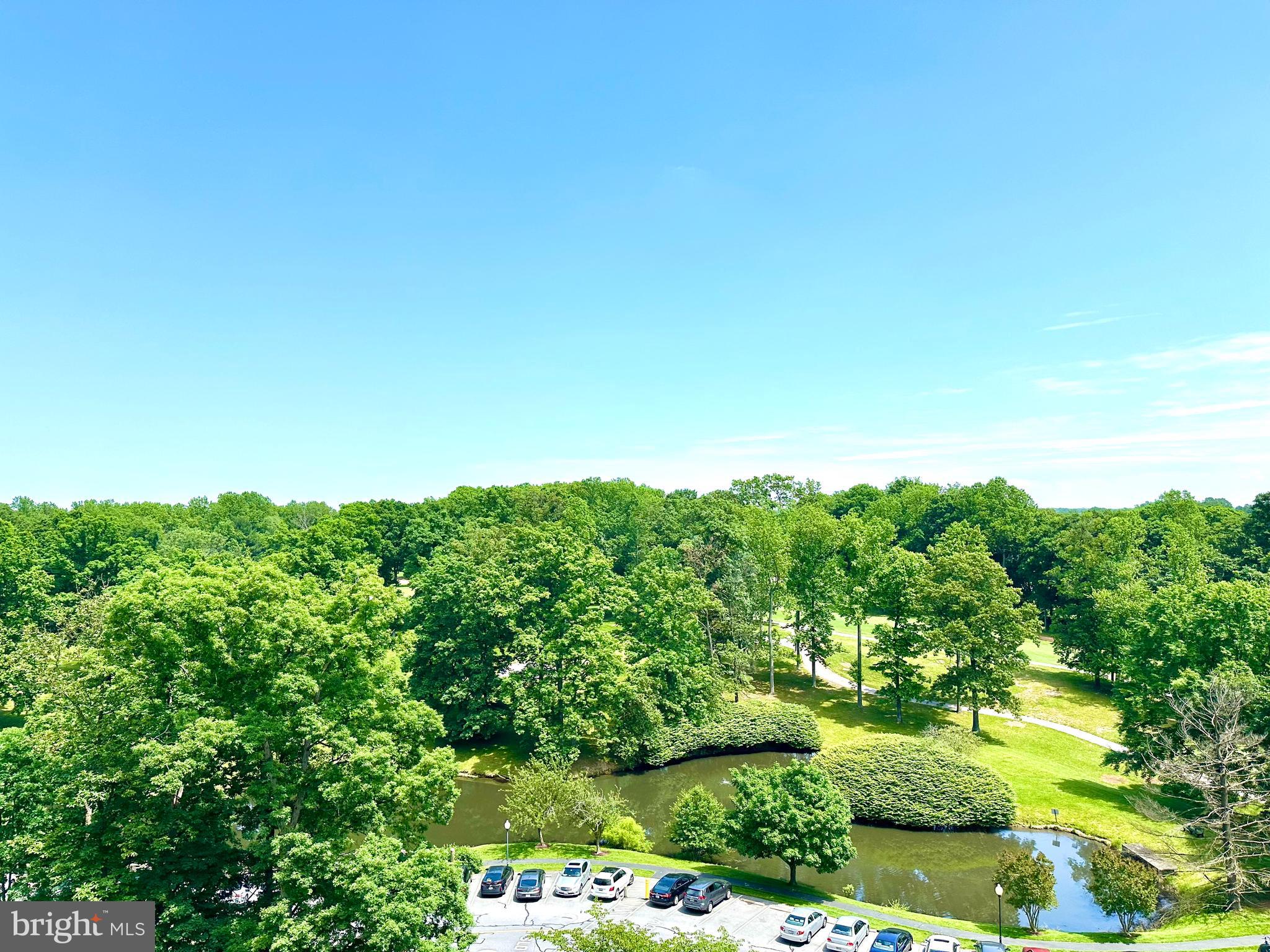 LEISURE WORLD - Residential