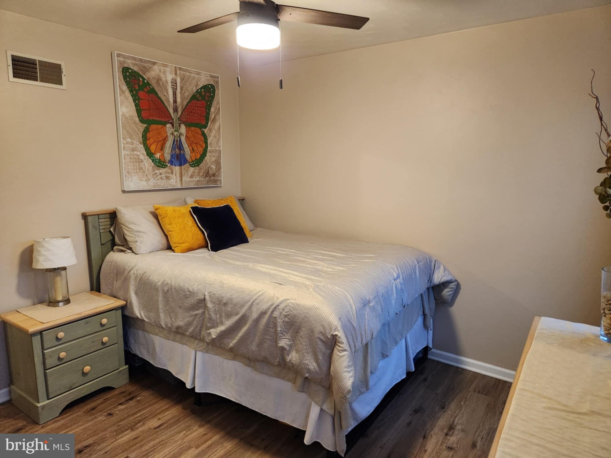 HALL ESTATES - Residential