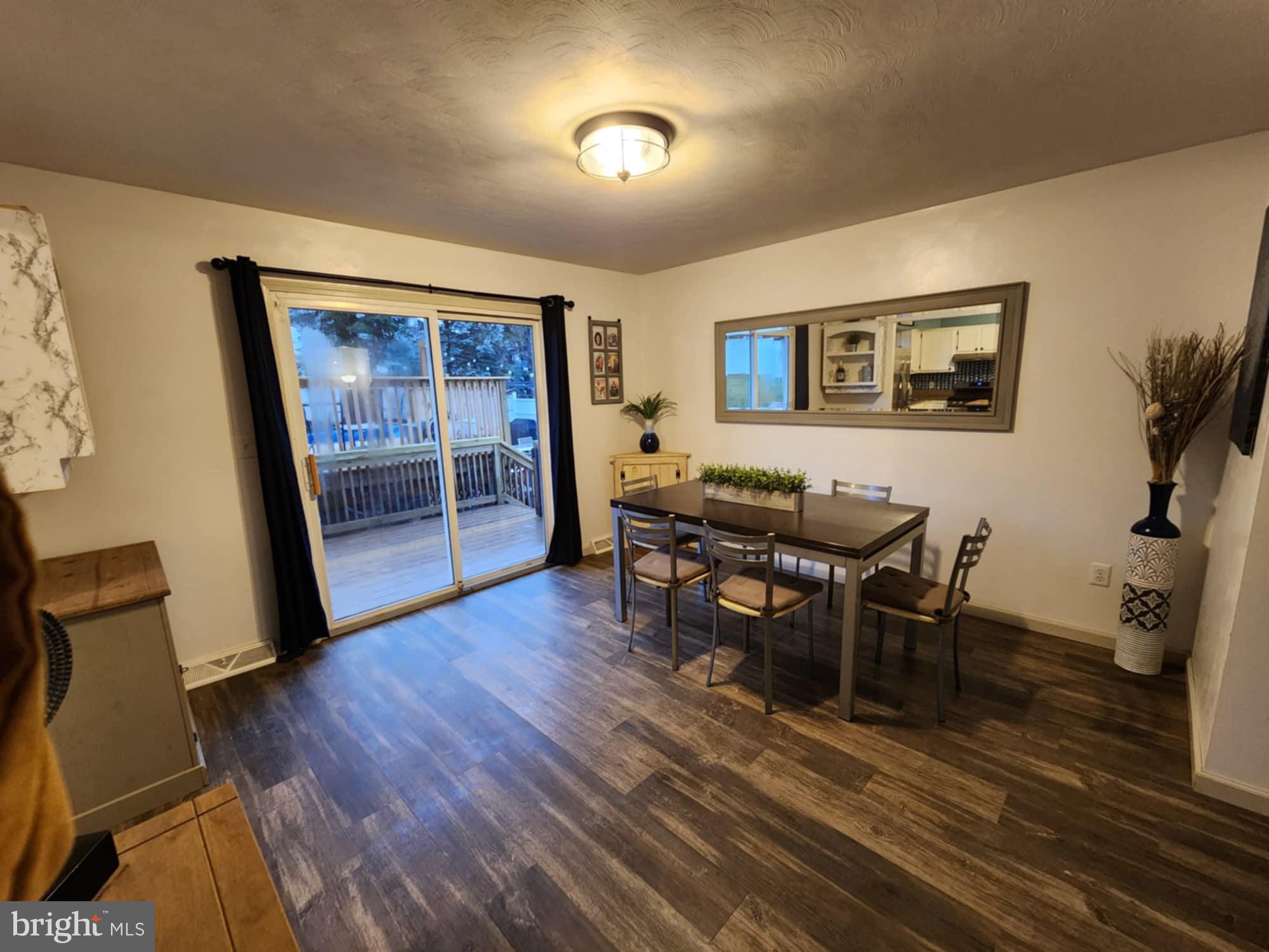 HALL ESTATES - Residential