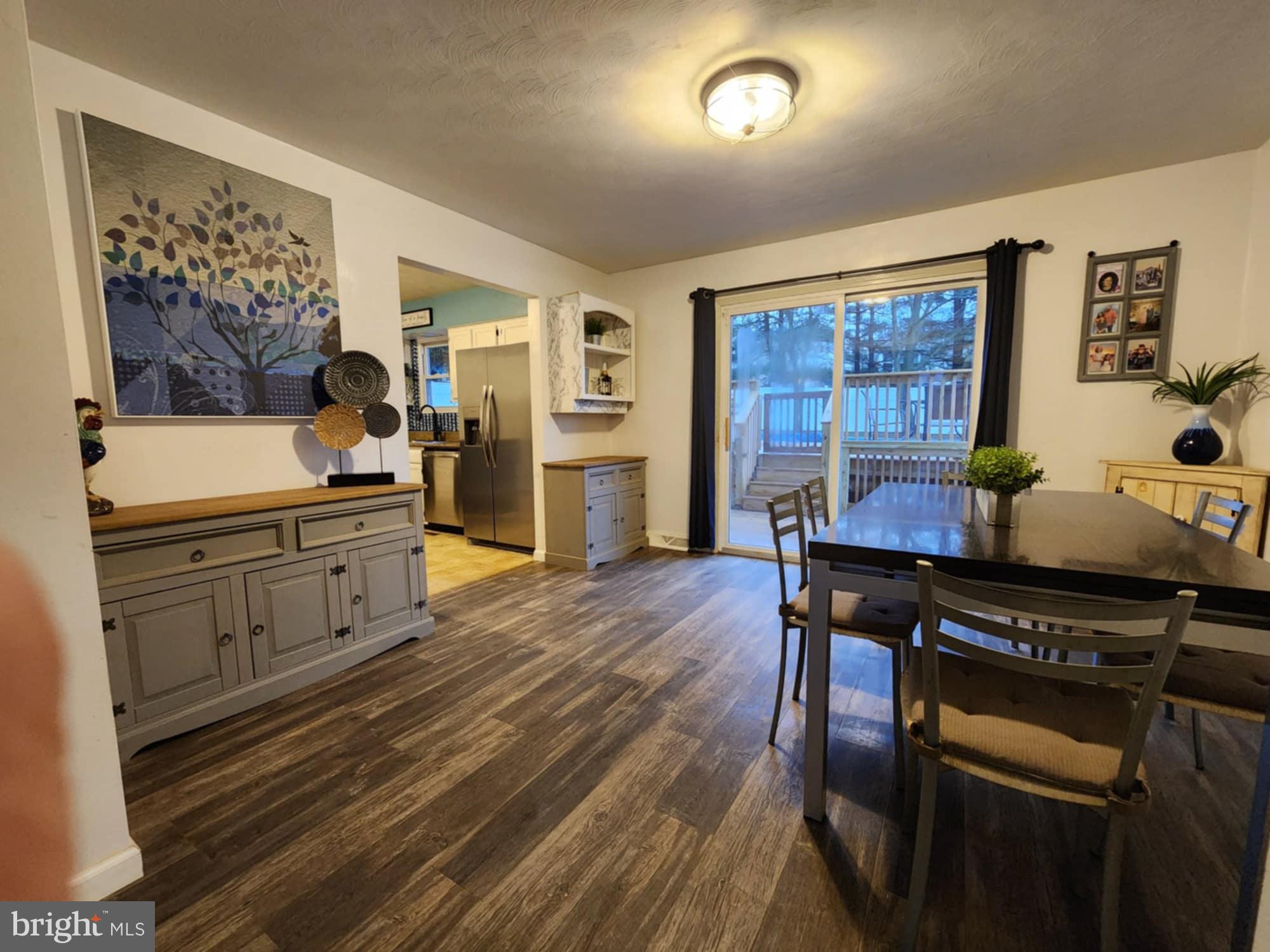 HALL ESTATES - Residential