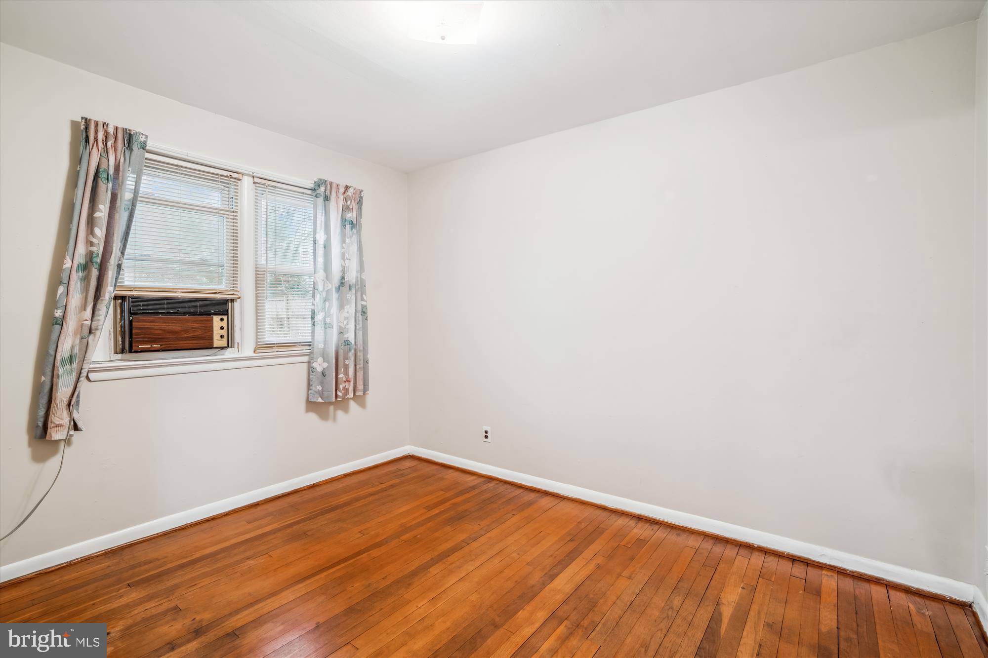 RIVERDALE PARK - Residential