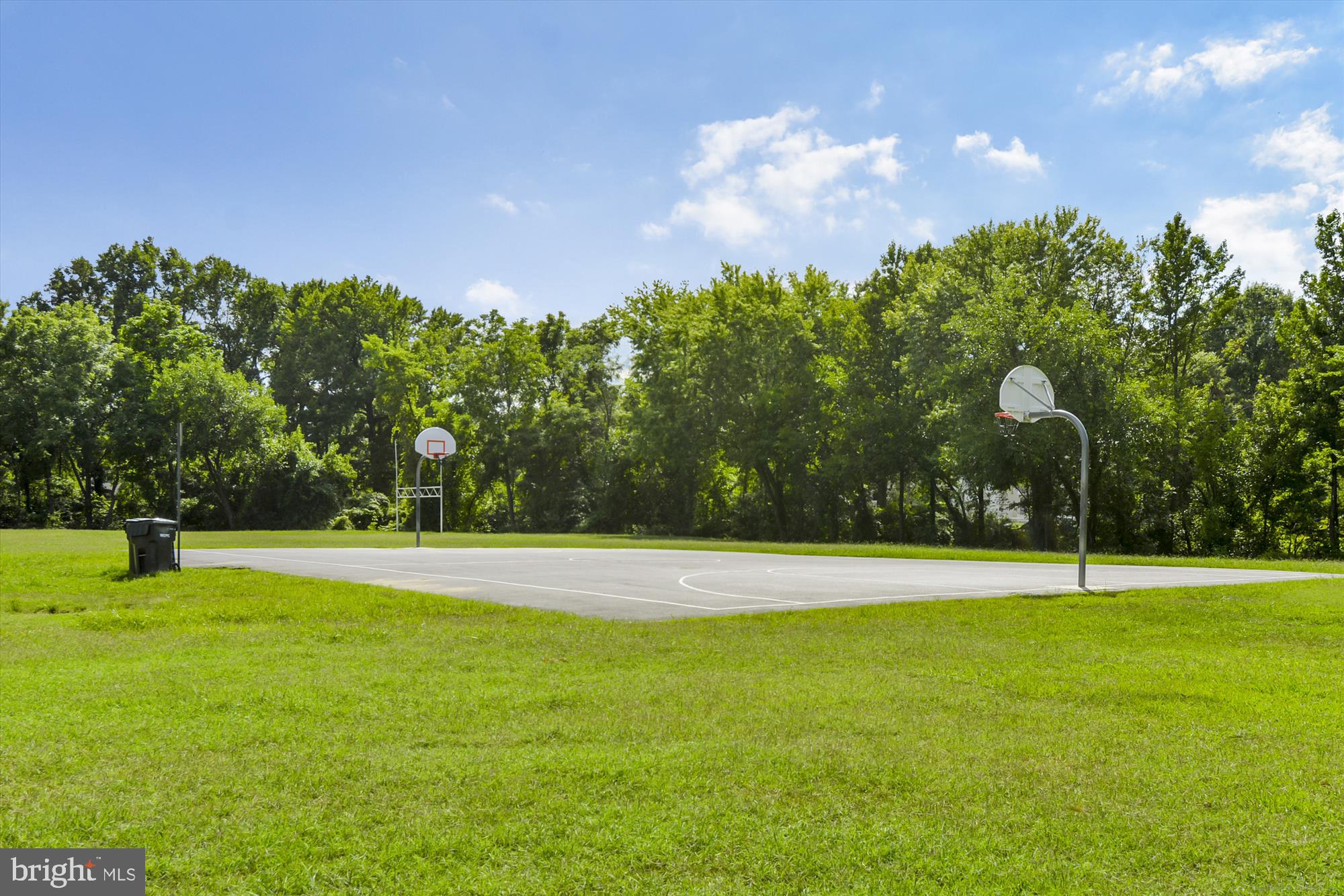 RIVERDALE PARK - Residential