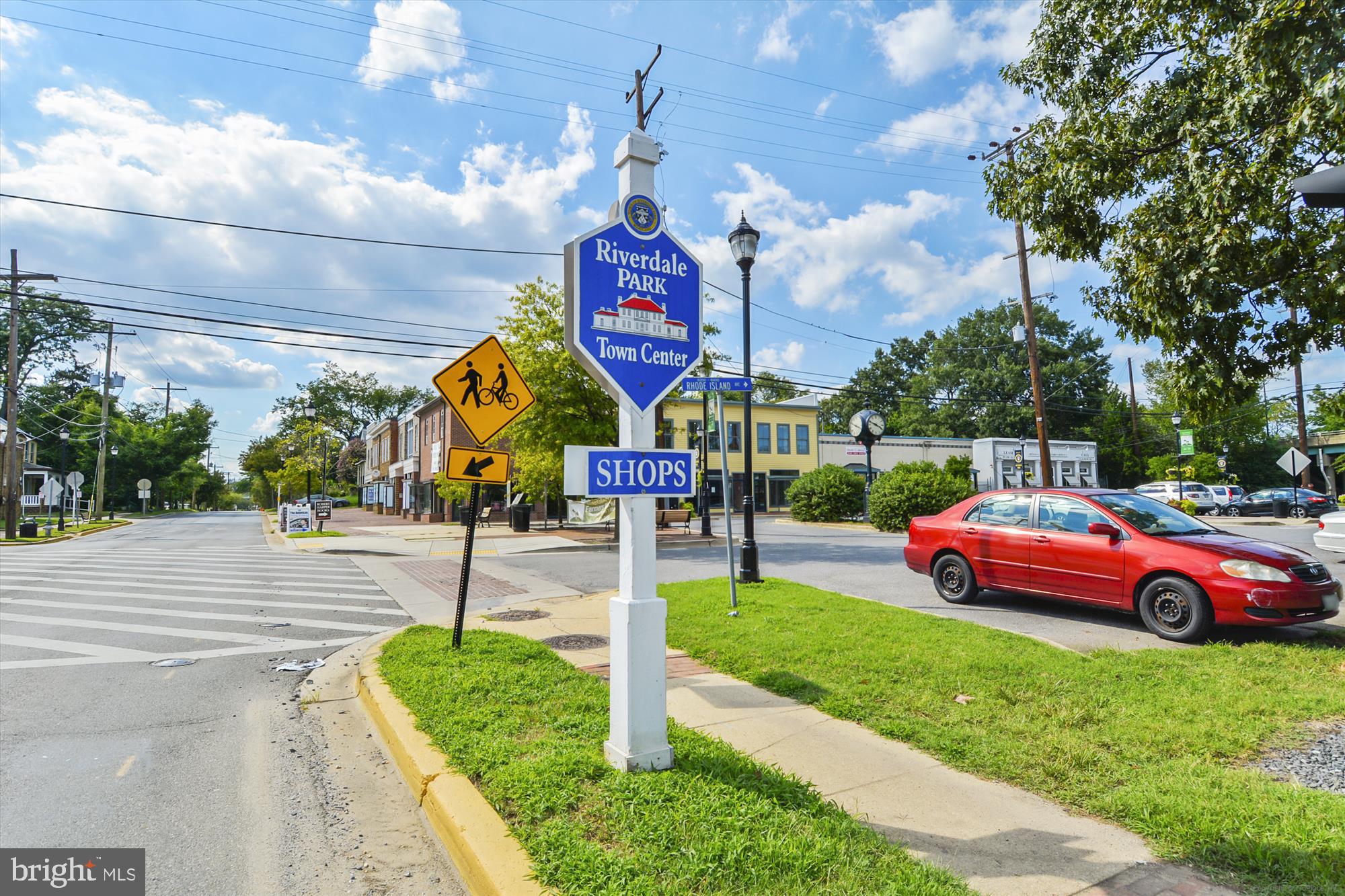 RIVERDALE PARK - Residential