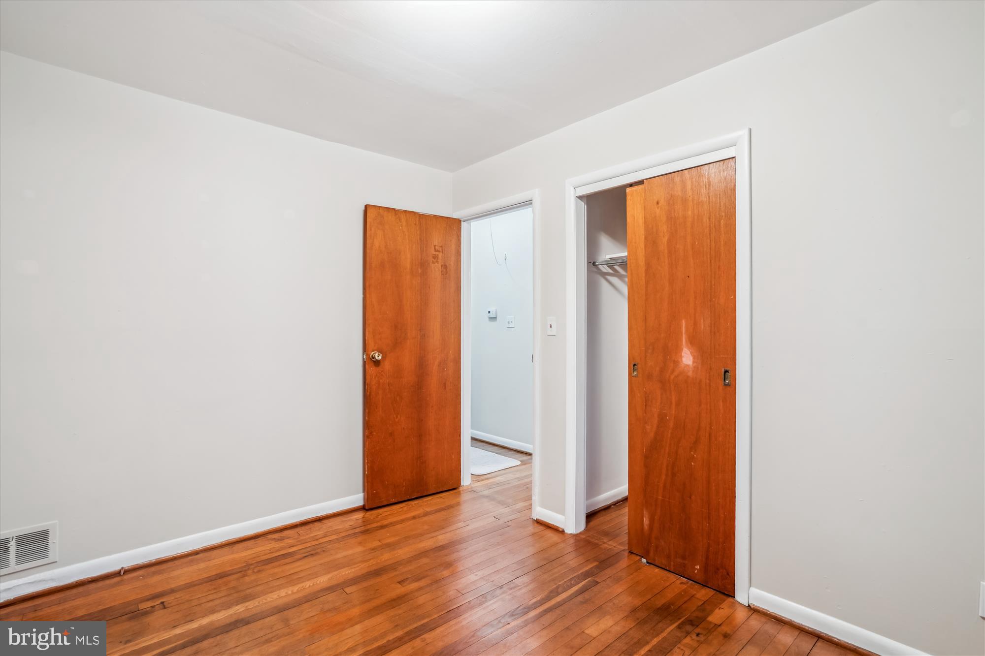 RIVERDALE PARK - Residential