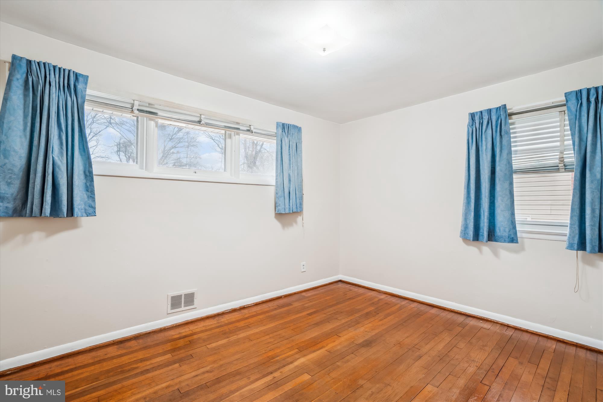 RIVERDALE PARK - Residential