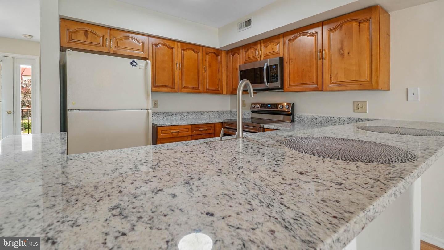26 QUEEN ANNE WAY C
