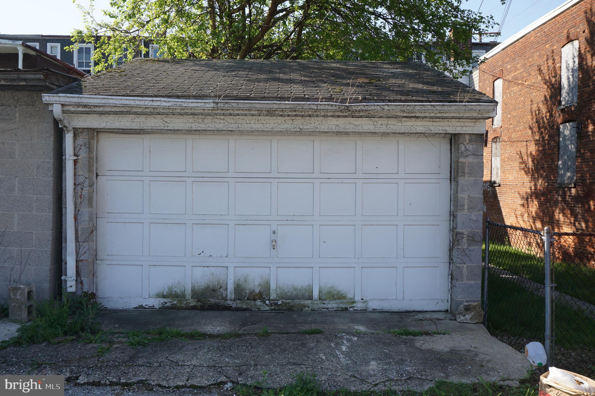 WARD 08 - Residential