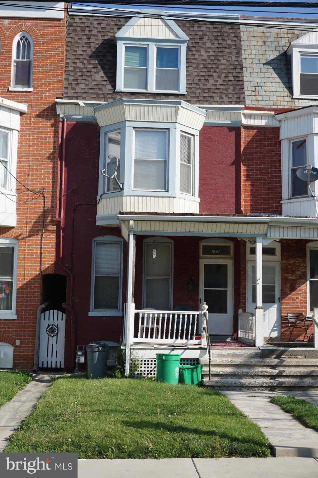 WARD 08 - Residential