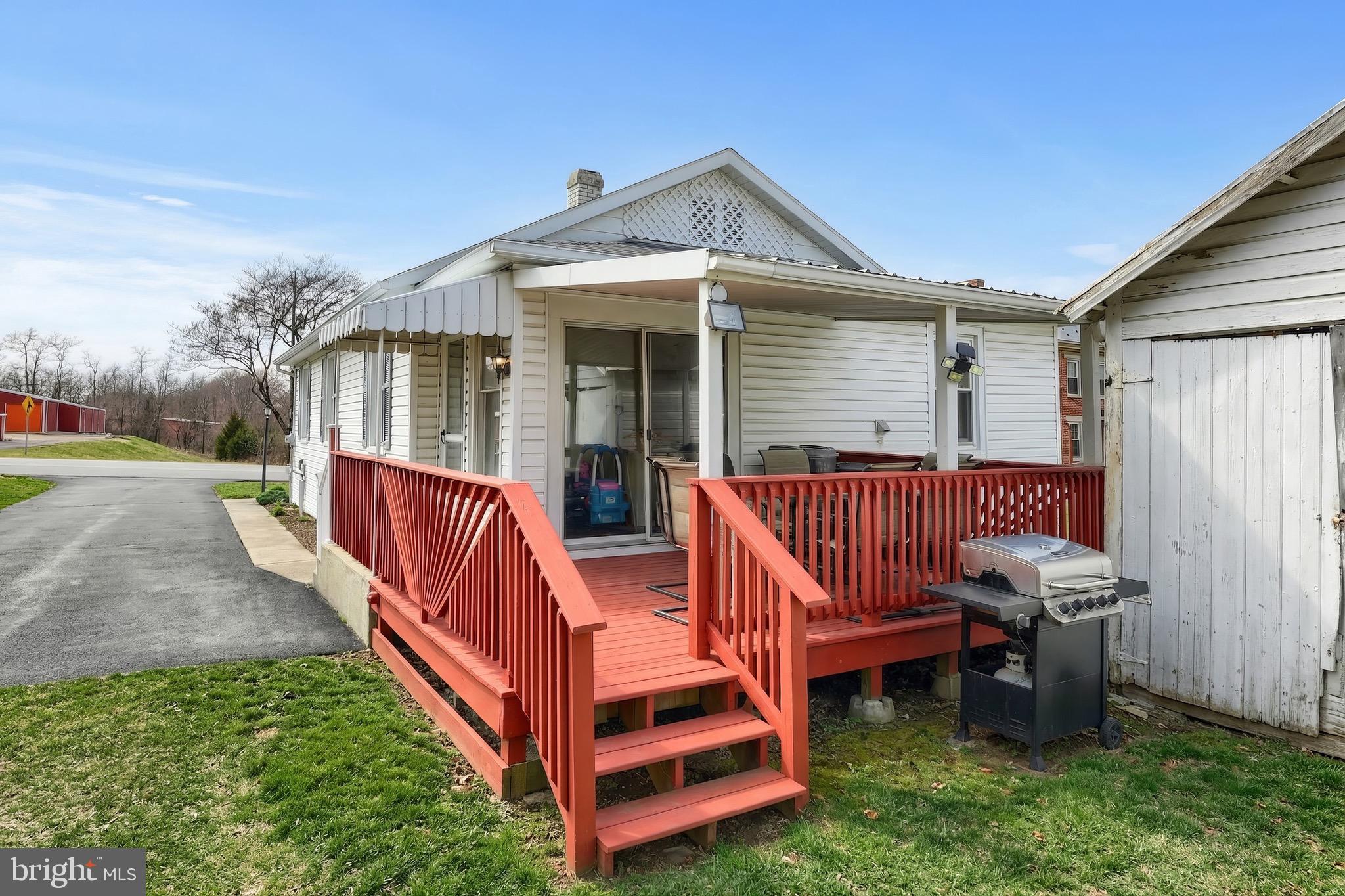 LITTESTOWN - Residential